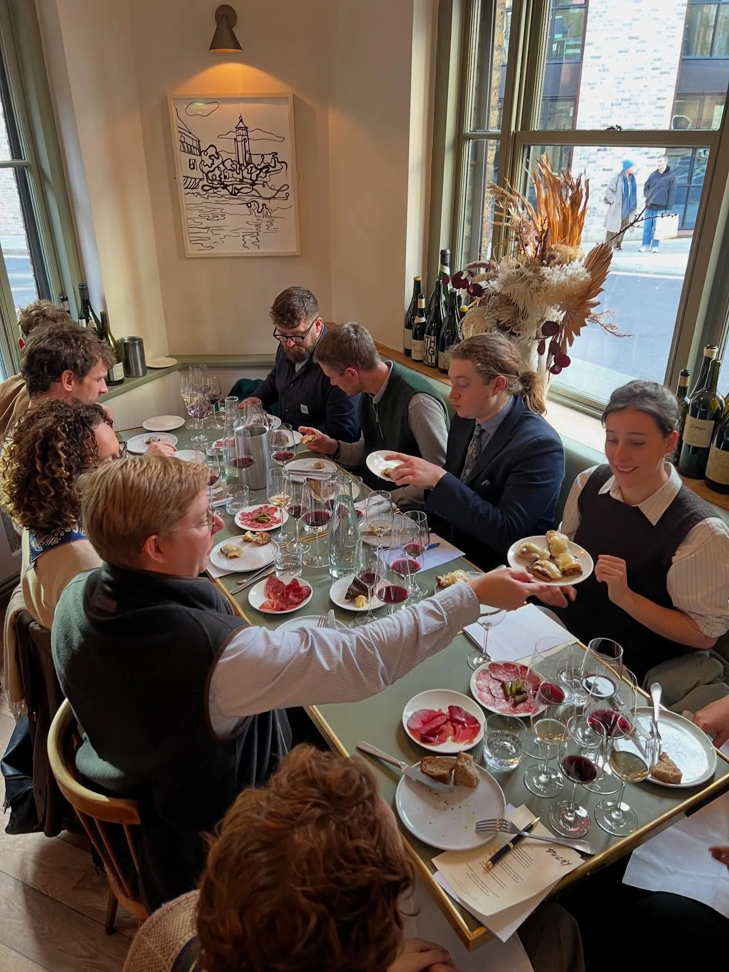 Gorgeous little wine lunch with @justerinis and @mattnoalex