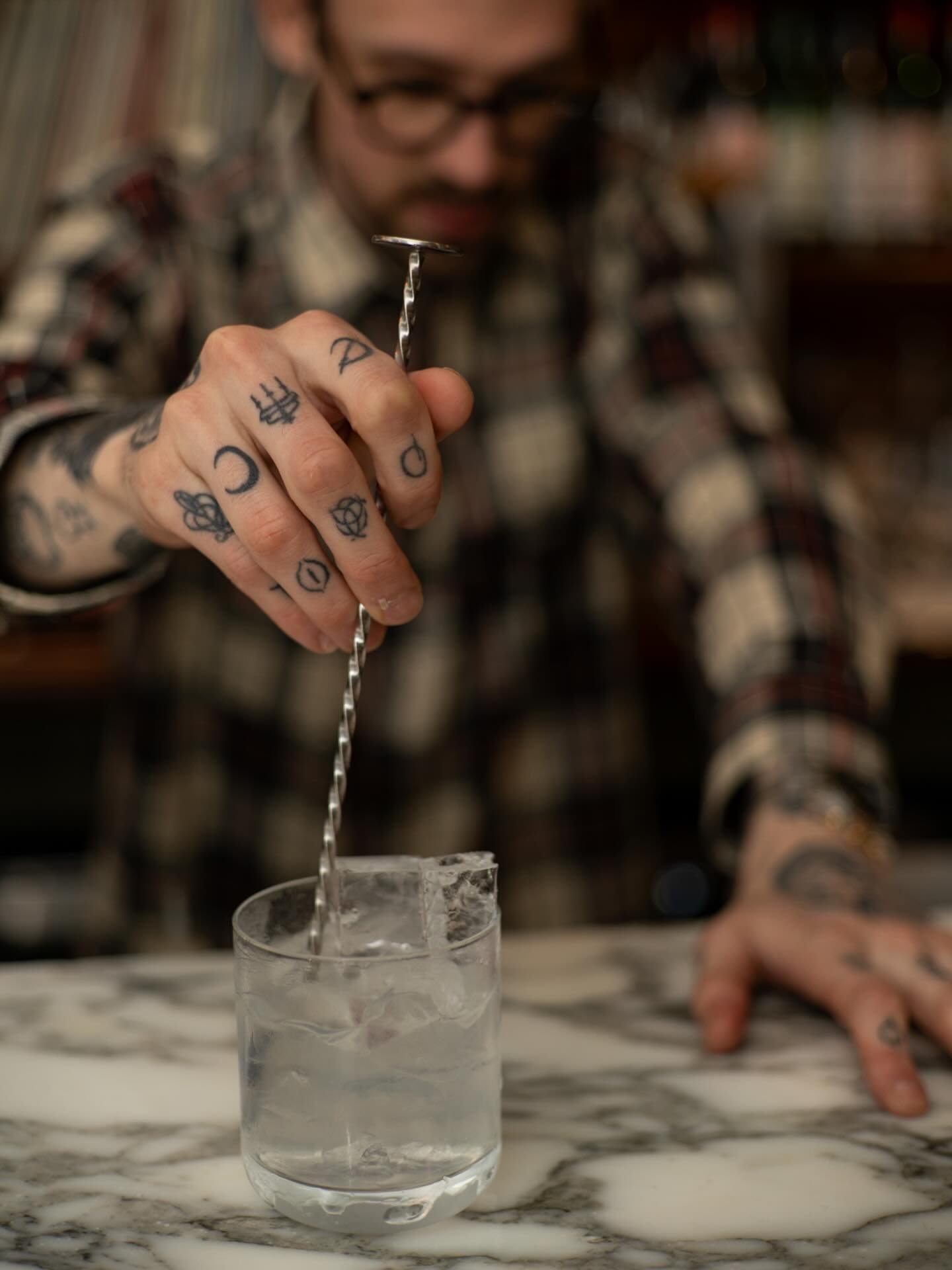 The weekend is almost upon us, Spring is creeping around the corner with fresh cocktails, crunchy salads, tender juicy steaks off the grill, lighter reds, colder whites. 

#spring #eastlondon #vinyl #cocktails