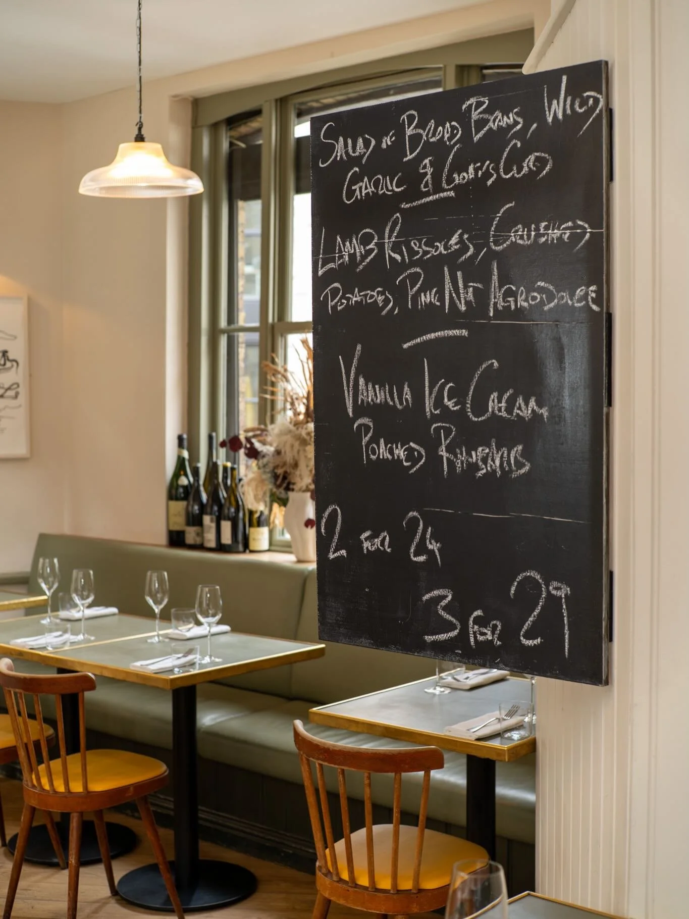 Our weekly changing lunch menu. 3 courses for &pound;29. This week we have fresh broad beans, goat&rsquo;s curd and fried wild garlic, followed by grilled lamb rissoles and poached rhubarb and vanilla ice cream to finish. 

#setlunch #shoreditch #win