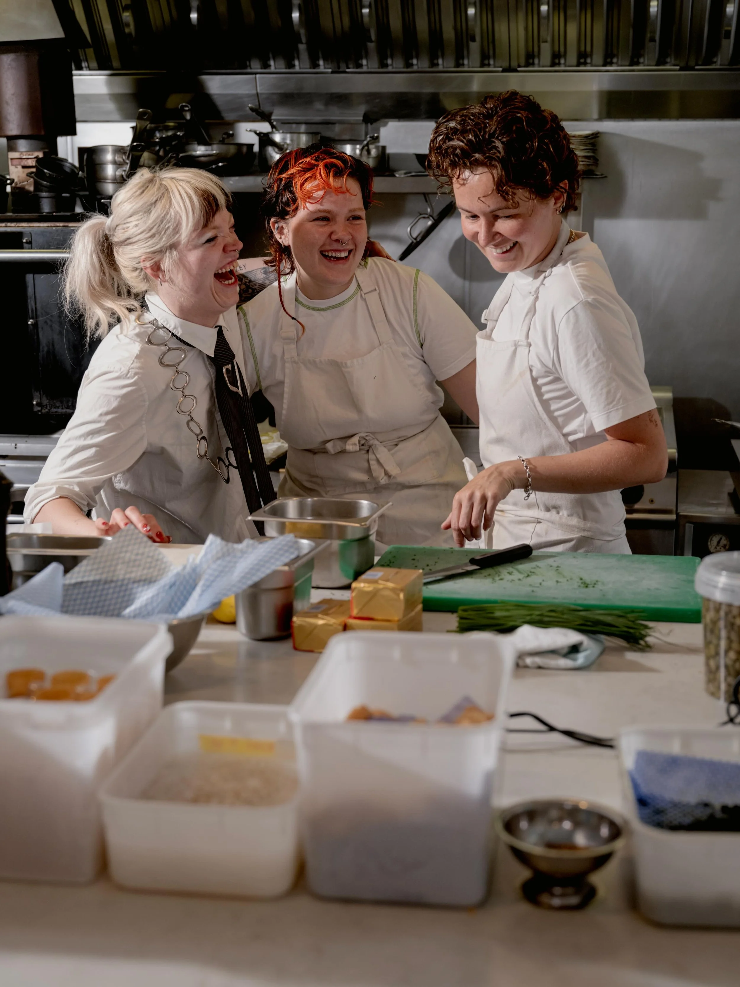 We were lucky enough on Sunday to welcome @lucy_timm to cook her outstanding food here. Delicate fresh little crab tarts, slip soles in curried butter, miso ganache with black sesame! Sorry if you missed it, keep an eye out for our future collabs. St