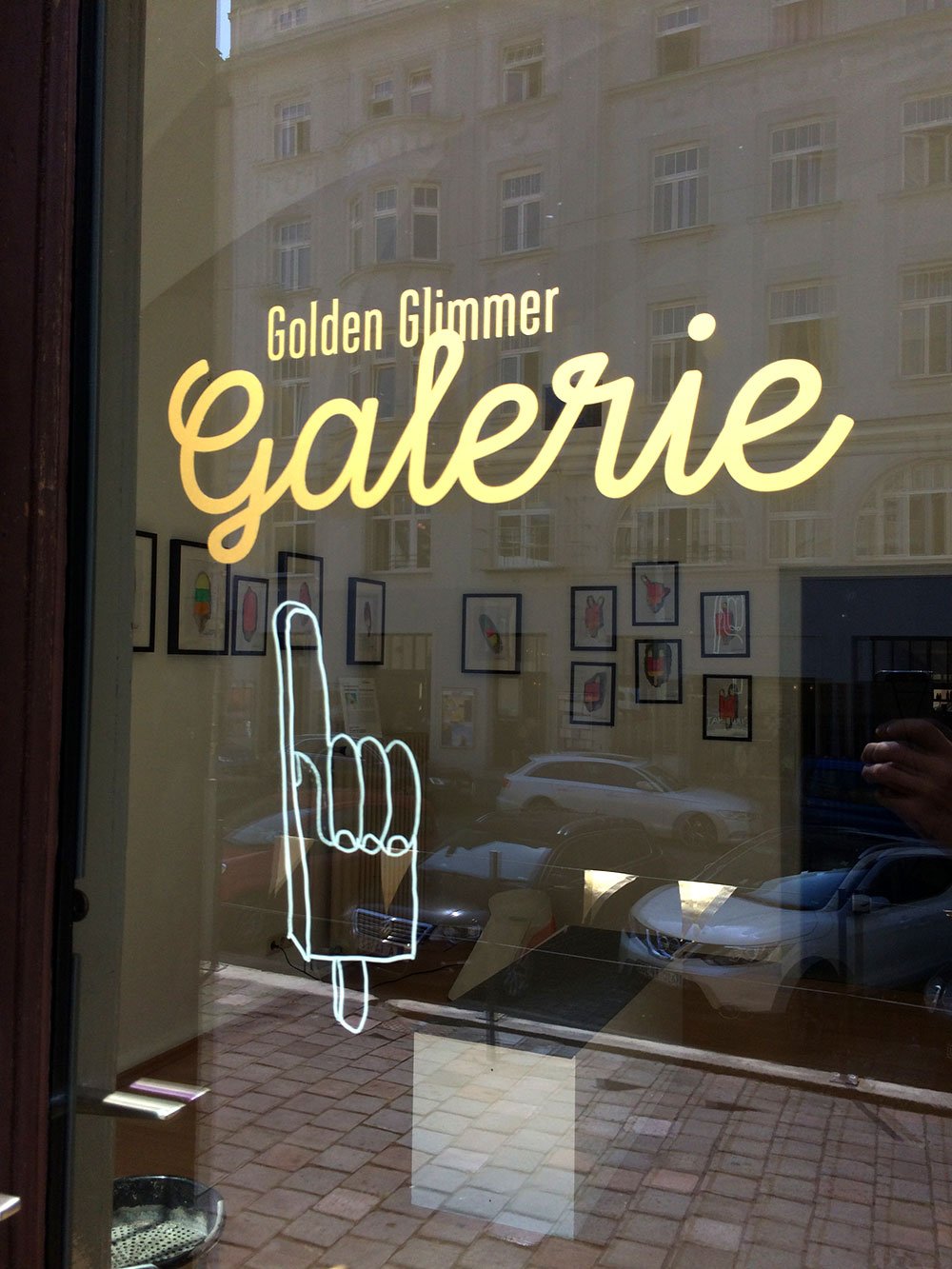 Golden Glimmer Galerie