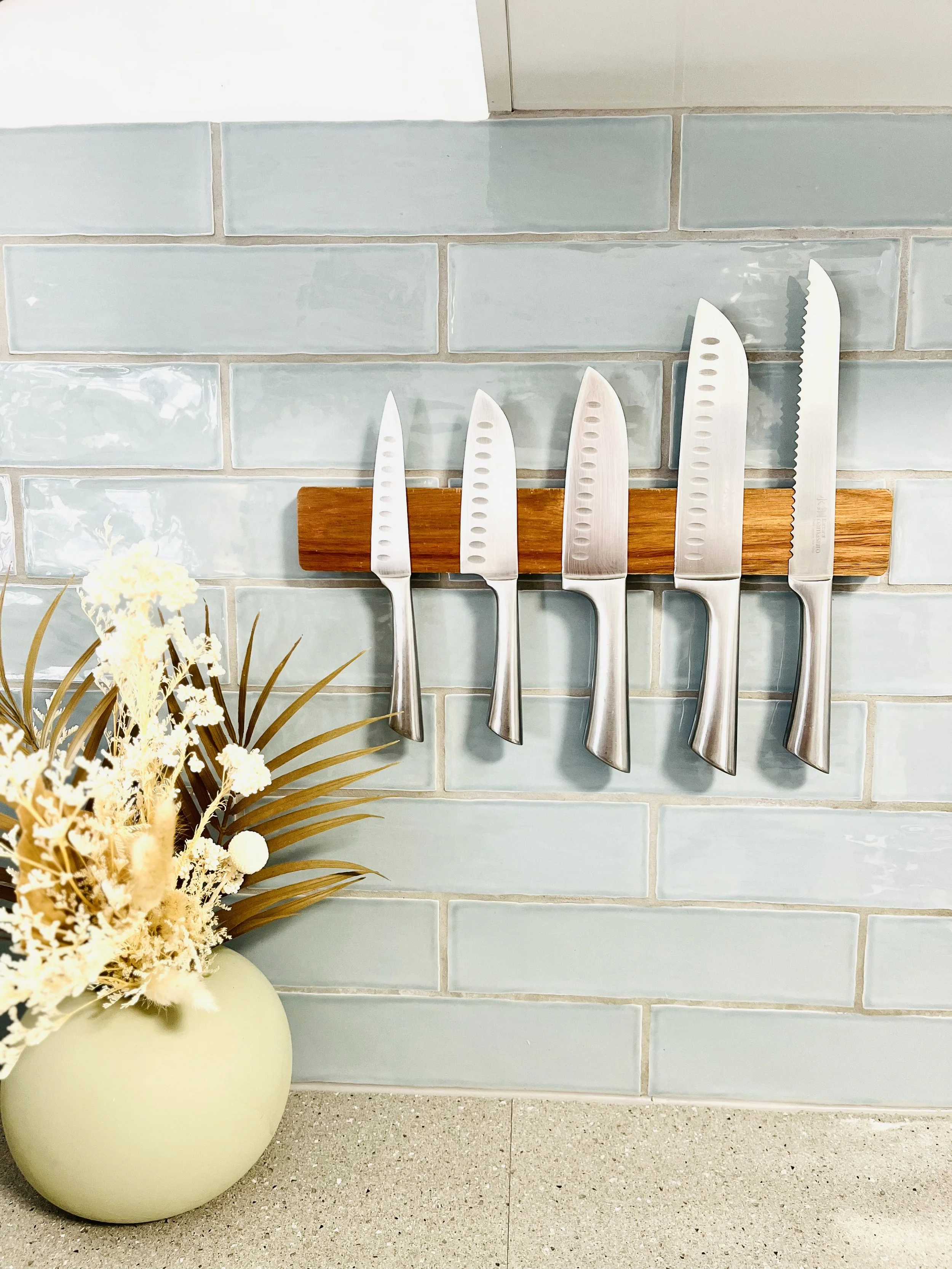 7 Easy Kitchen Organisation Tips.