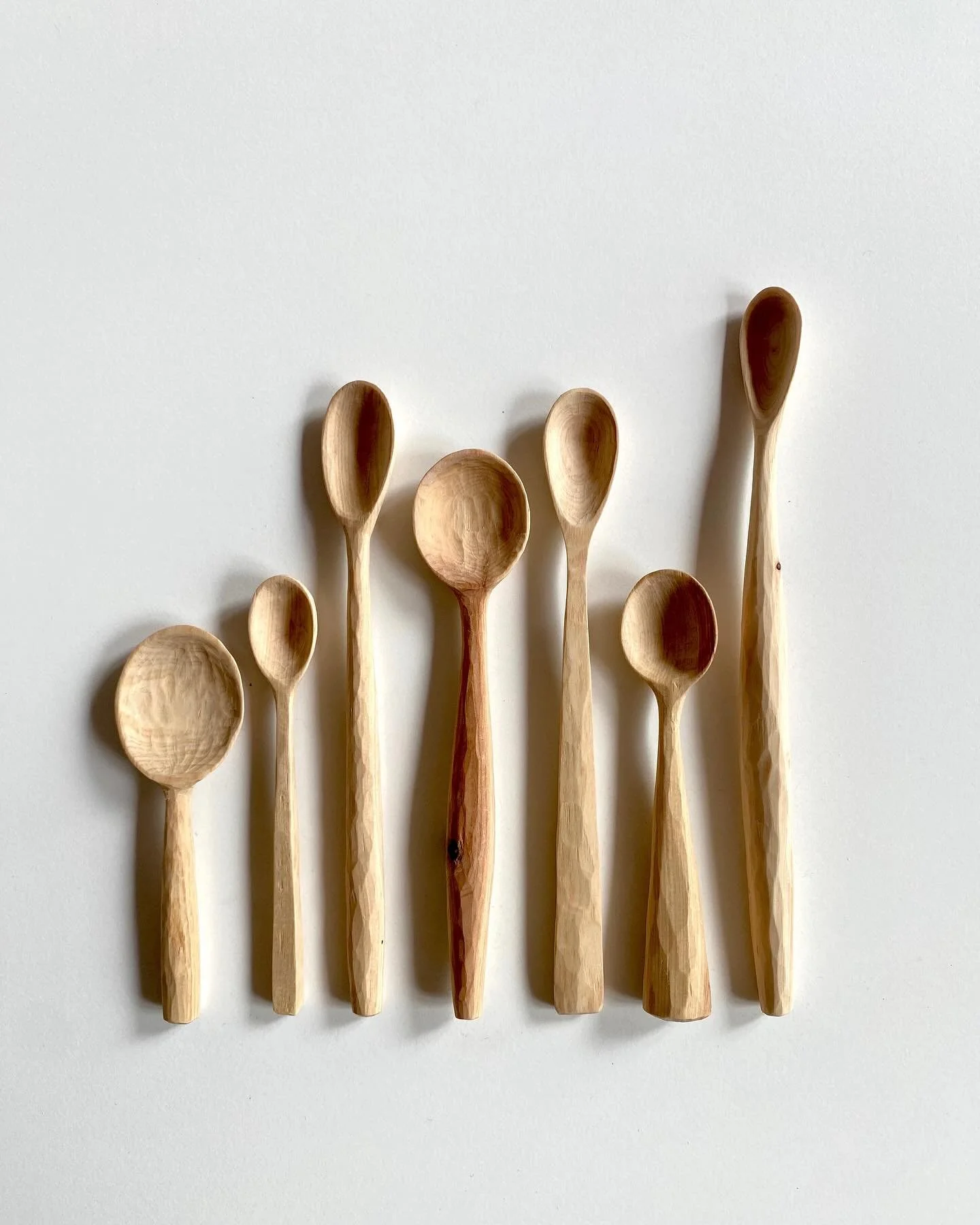 Welcome our NEW MEMBER

@ms_odlo 

Karin Bille trained as a carpenter and studied product design in Kassel. 
She enjoys working with her hands and exploring new materials. Over time, this has led to the creation of pieces made from glass, bronze, cer