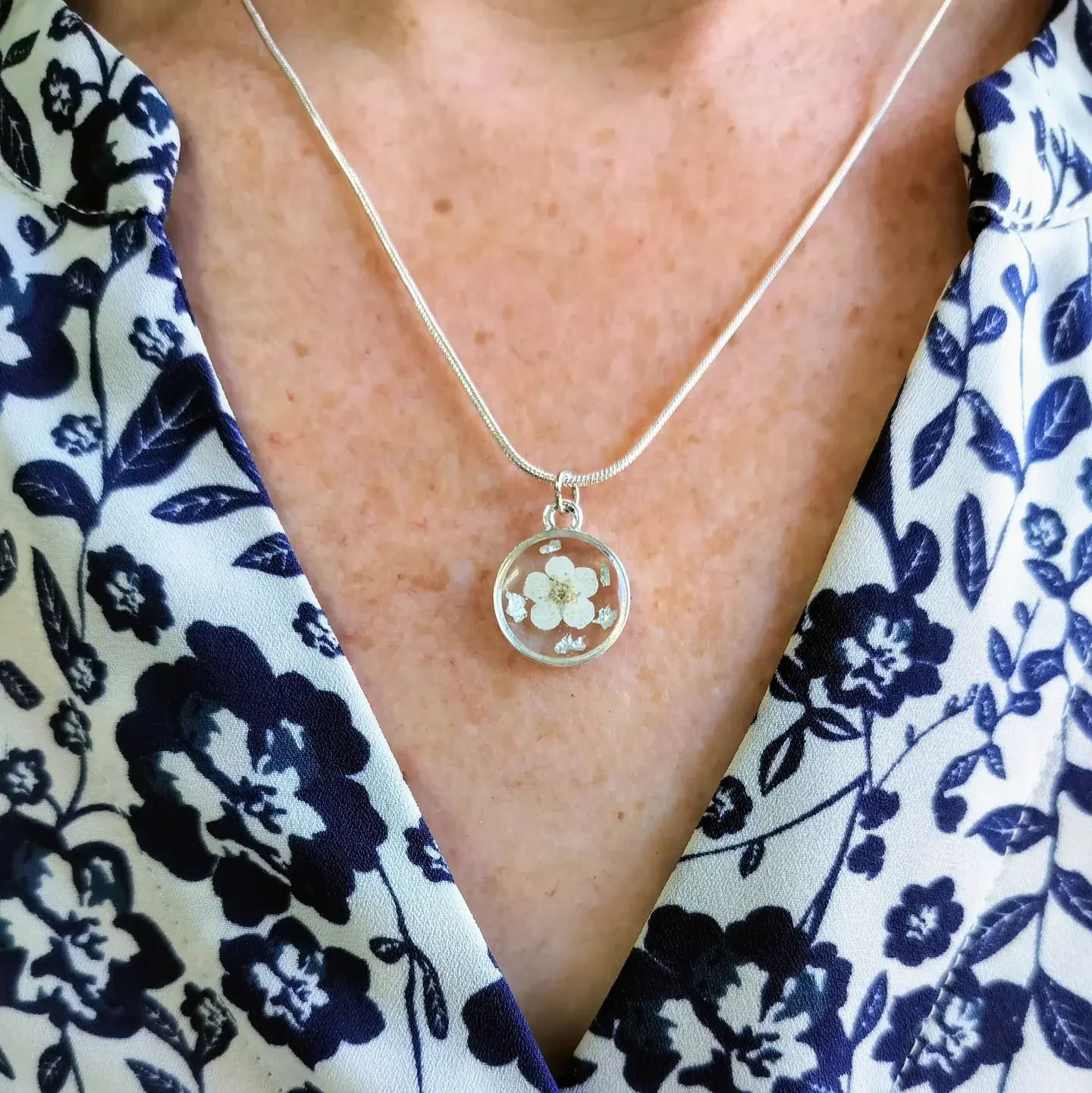 White Wildflower Necklace
