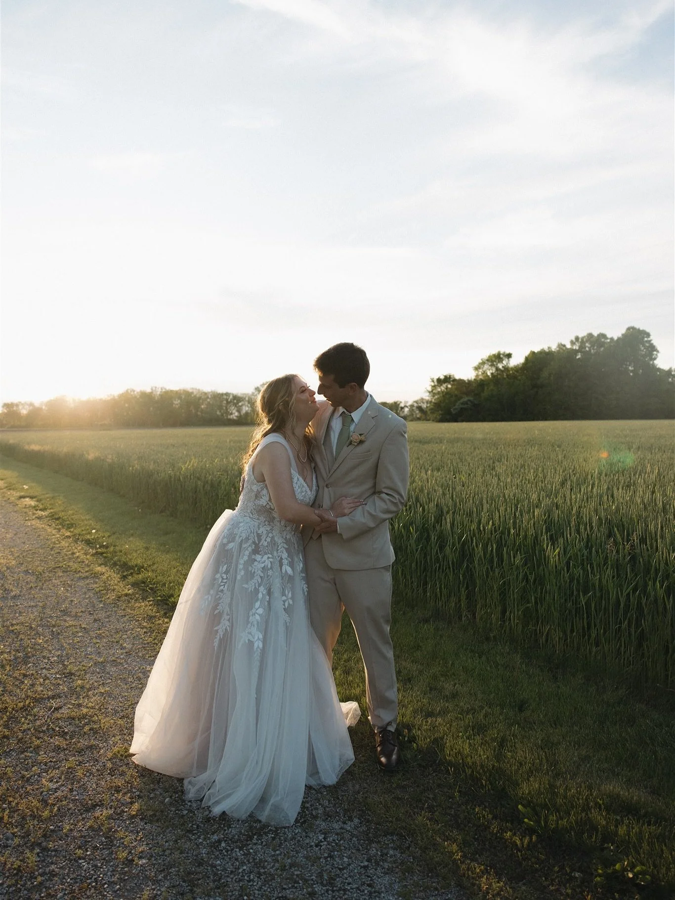 Sam and Cody&rsquo;s wedding day was such a raw and real love story. You could FEEL the love they had for one another. Ugh🤍🥹😩 I am so grateful for the honor of capturing days like these! 

👀Peep the Super 8 highlight video