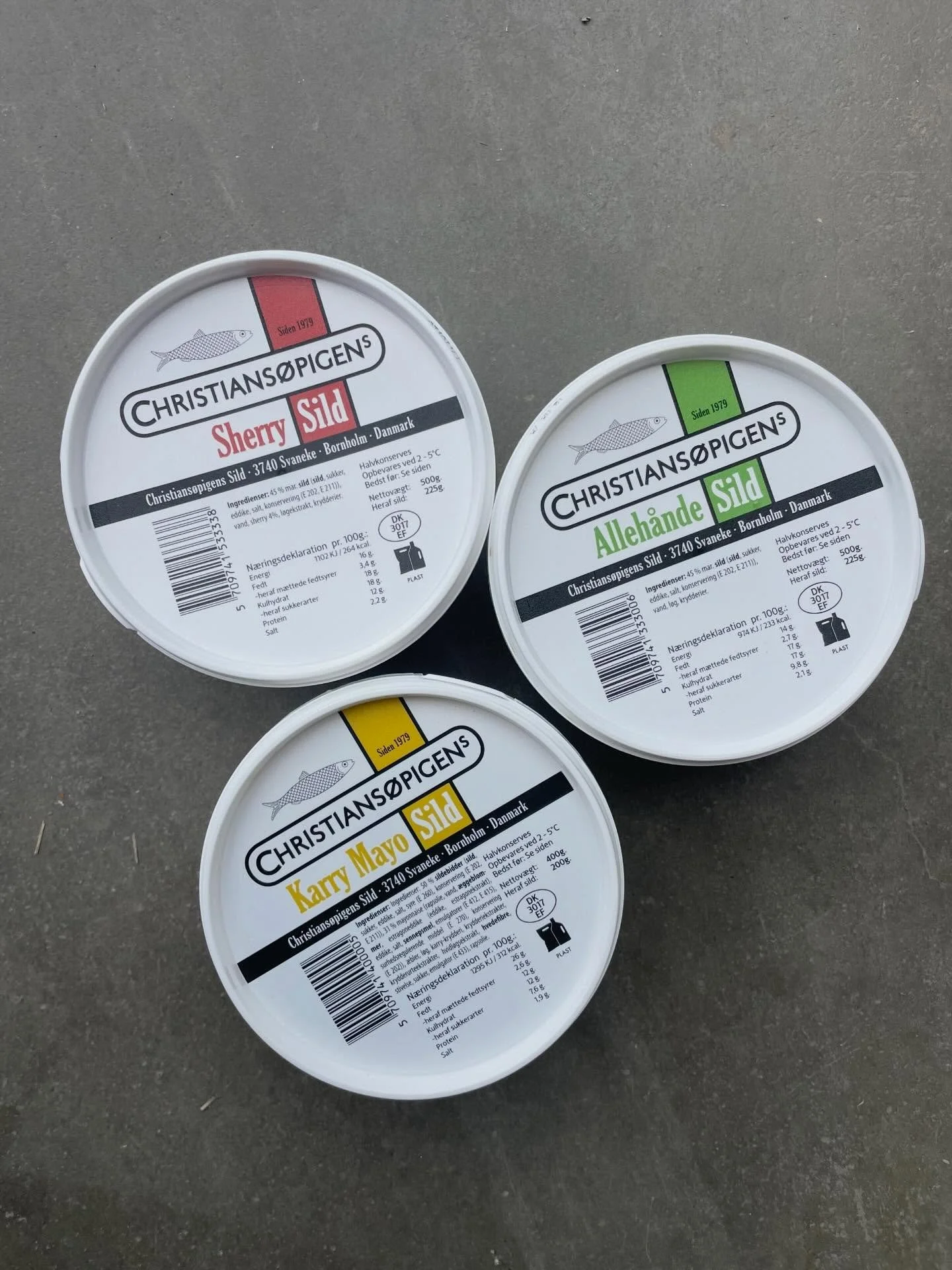 &Auml;lskade Christians&oslash;pigens sill finns nu i konsumentf&ouml;rpackning😍
 Dansk delikatessill fr&aring;n Bornholm - herregud va god!!! 

#dalarosfisk 
#grossist
#familjef&ouml;retag