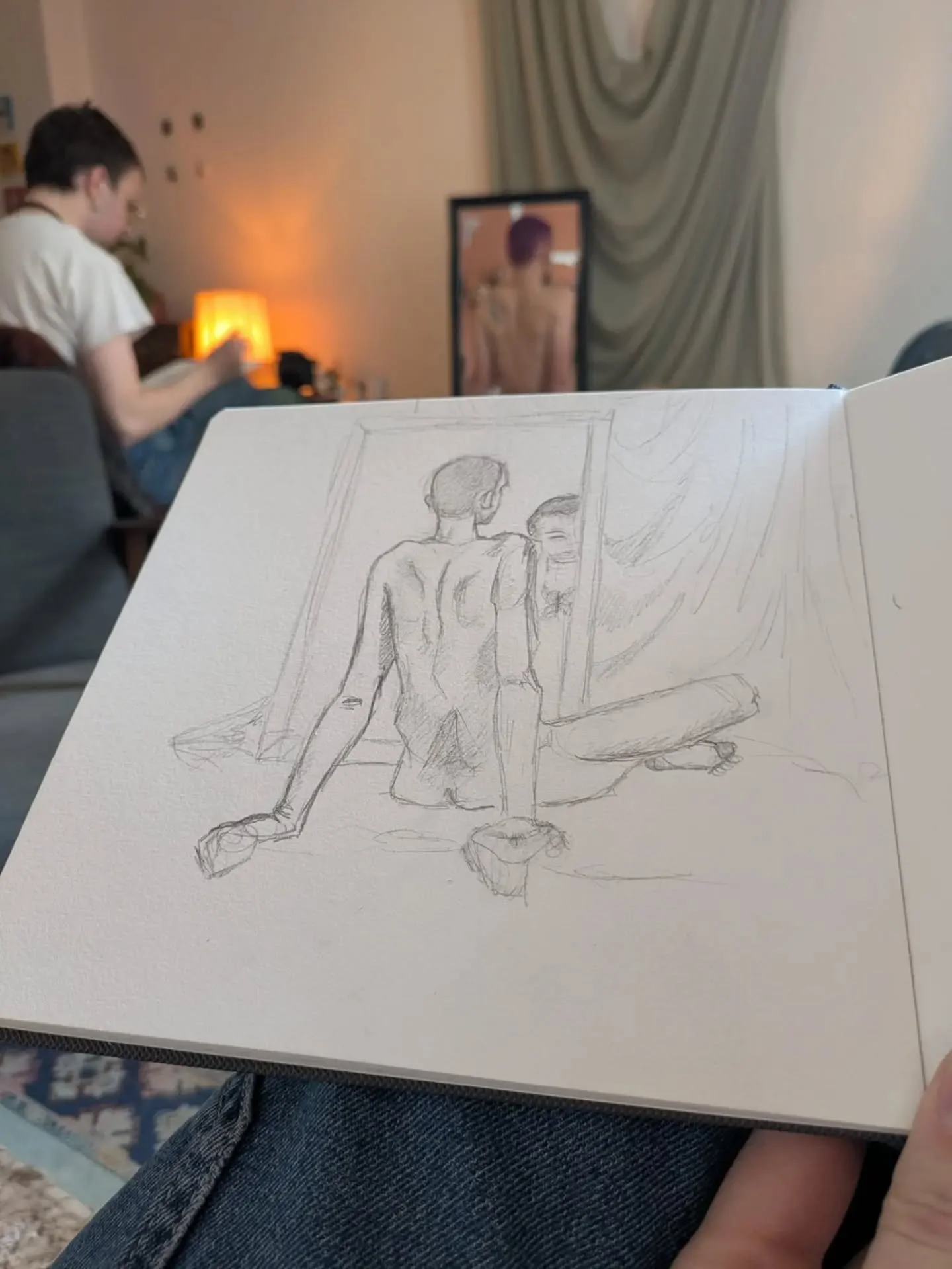 De zondag sessie! Geweldige poses van ons lieve model Owen. Merci tekenaars!

#modeltekensessie #modeltekenen #kunst #collectiefeigenwijs #arnhem