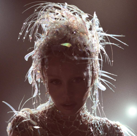 Miley Cyrus | Something Beautiful