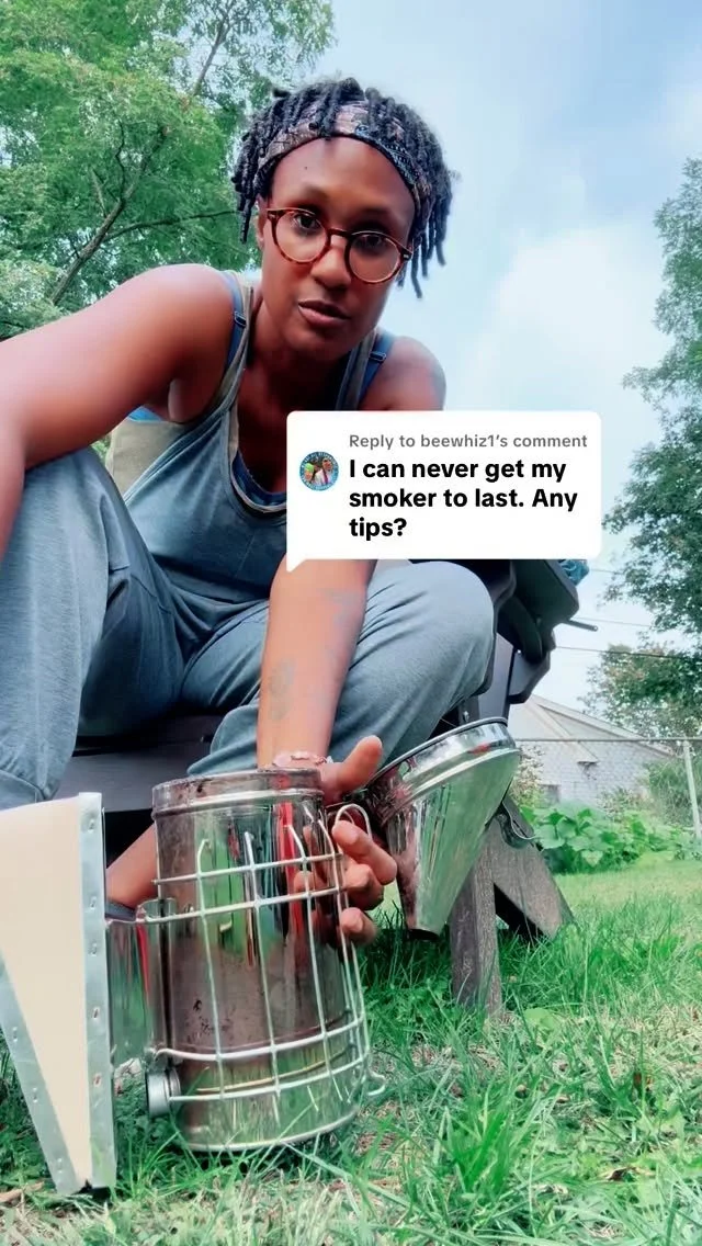 If any other beekeepers have any tips, please drop them in the comments.
But if I have pine straw (which I usually don’t— pines don’t grow much around me), I’ll use that. Burlap and denim are my favorite smoker fuel! #bee #hon
