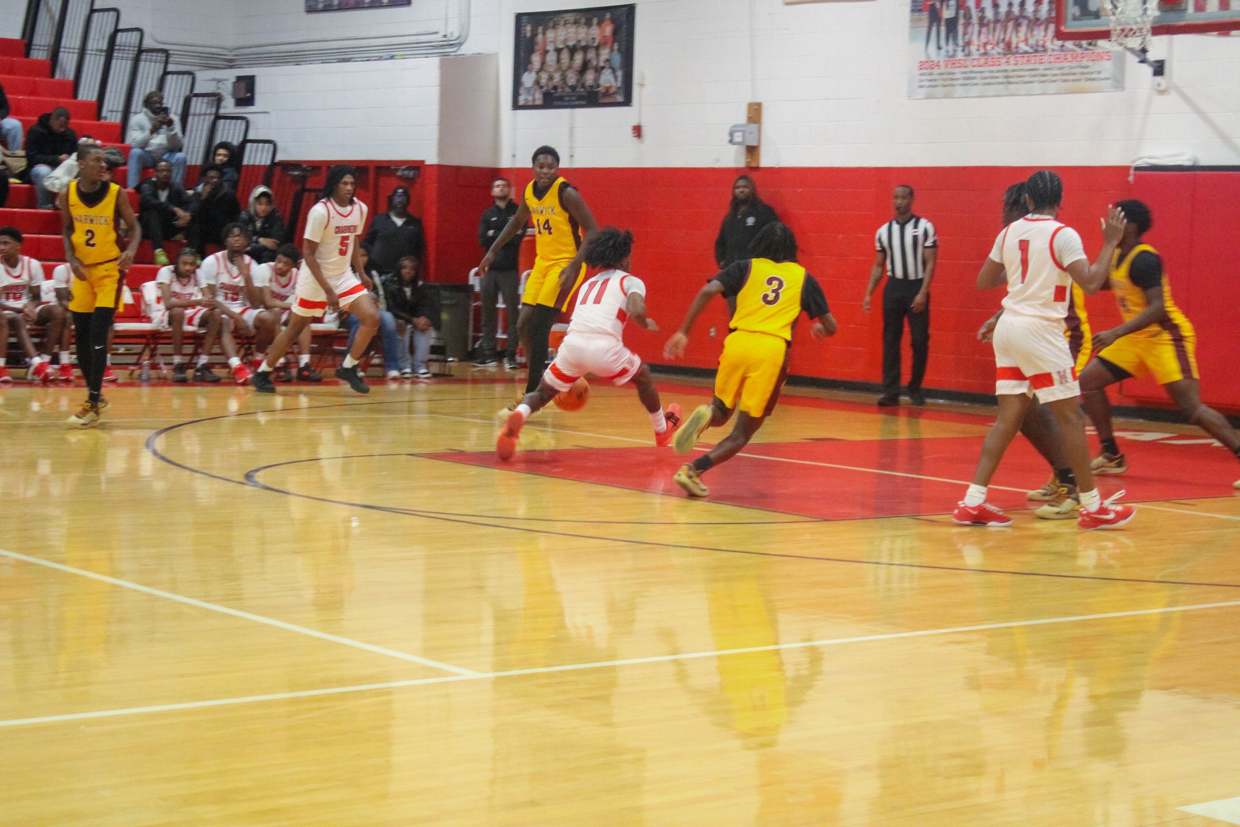 HHS v WHS Varsity MBB 1.9.25-150.jpg