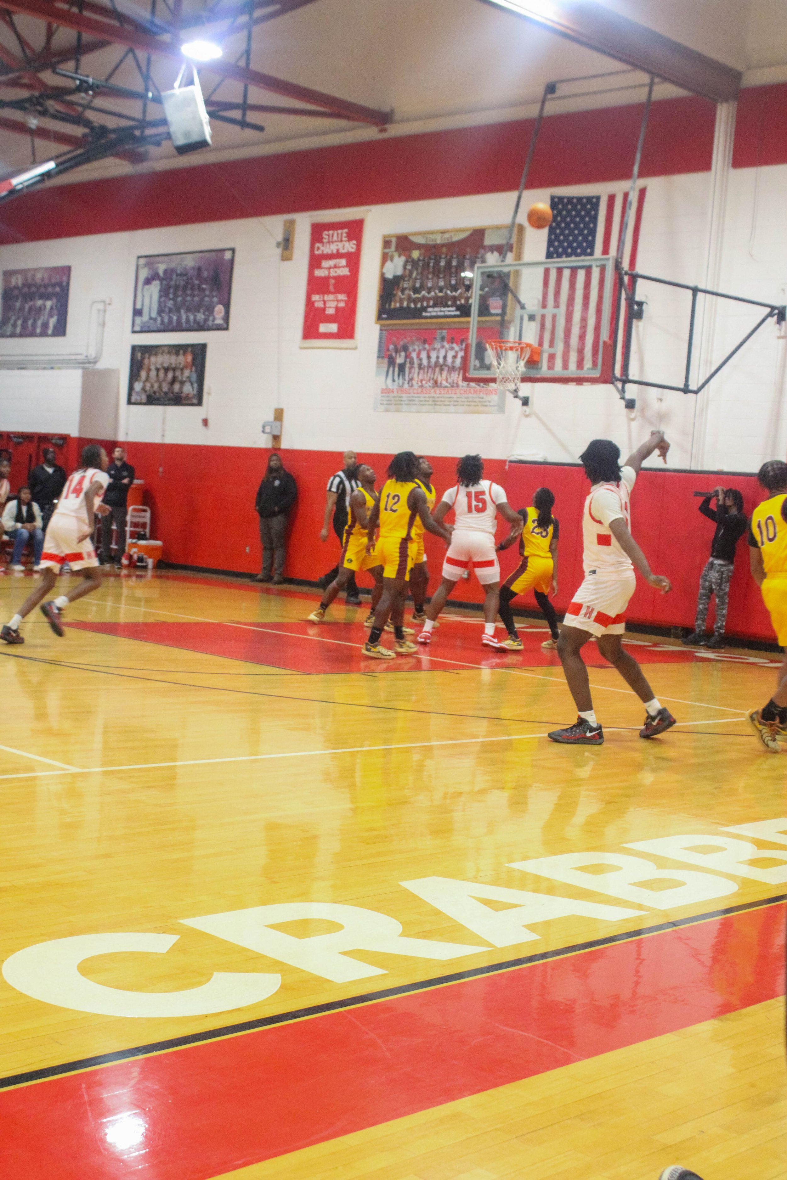 HHS v WHS Varsity MBB 1.9.25-231.jpg