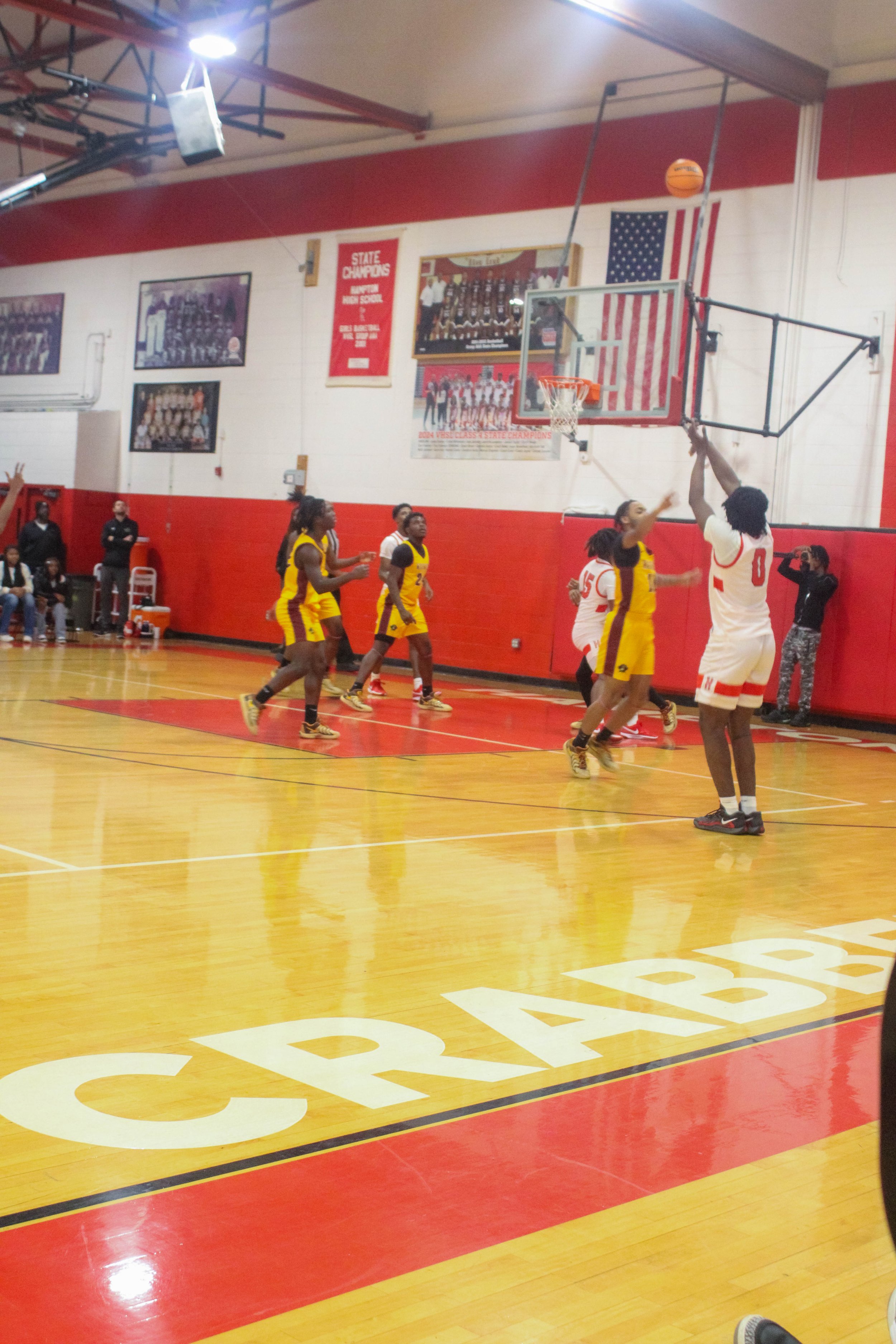 HHS v WHS Varsity MBB 1.9.25-229.jpg
