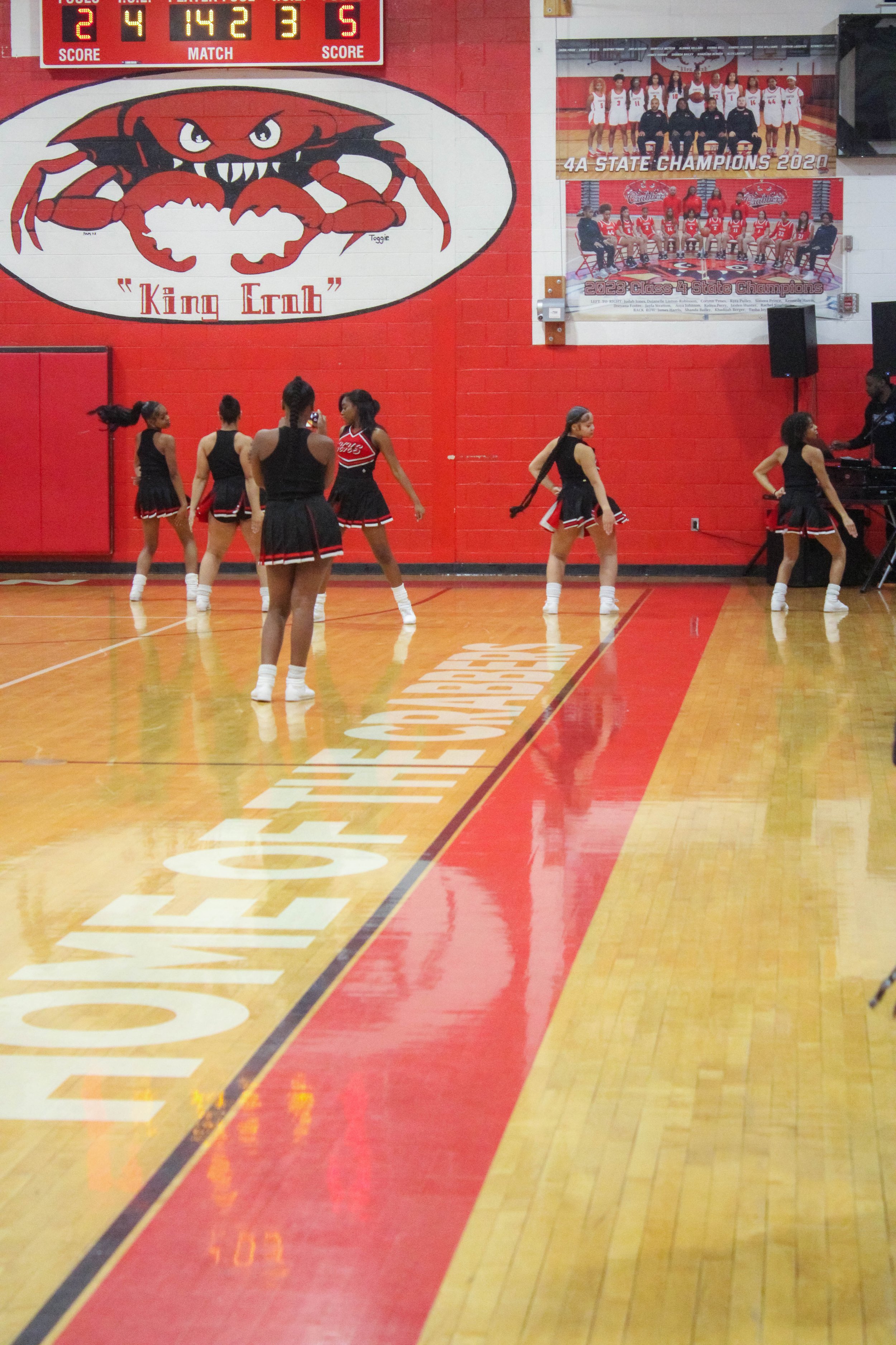 HHS v WHS Varsity MBB 1.9.25-26.jpg