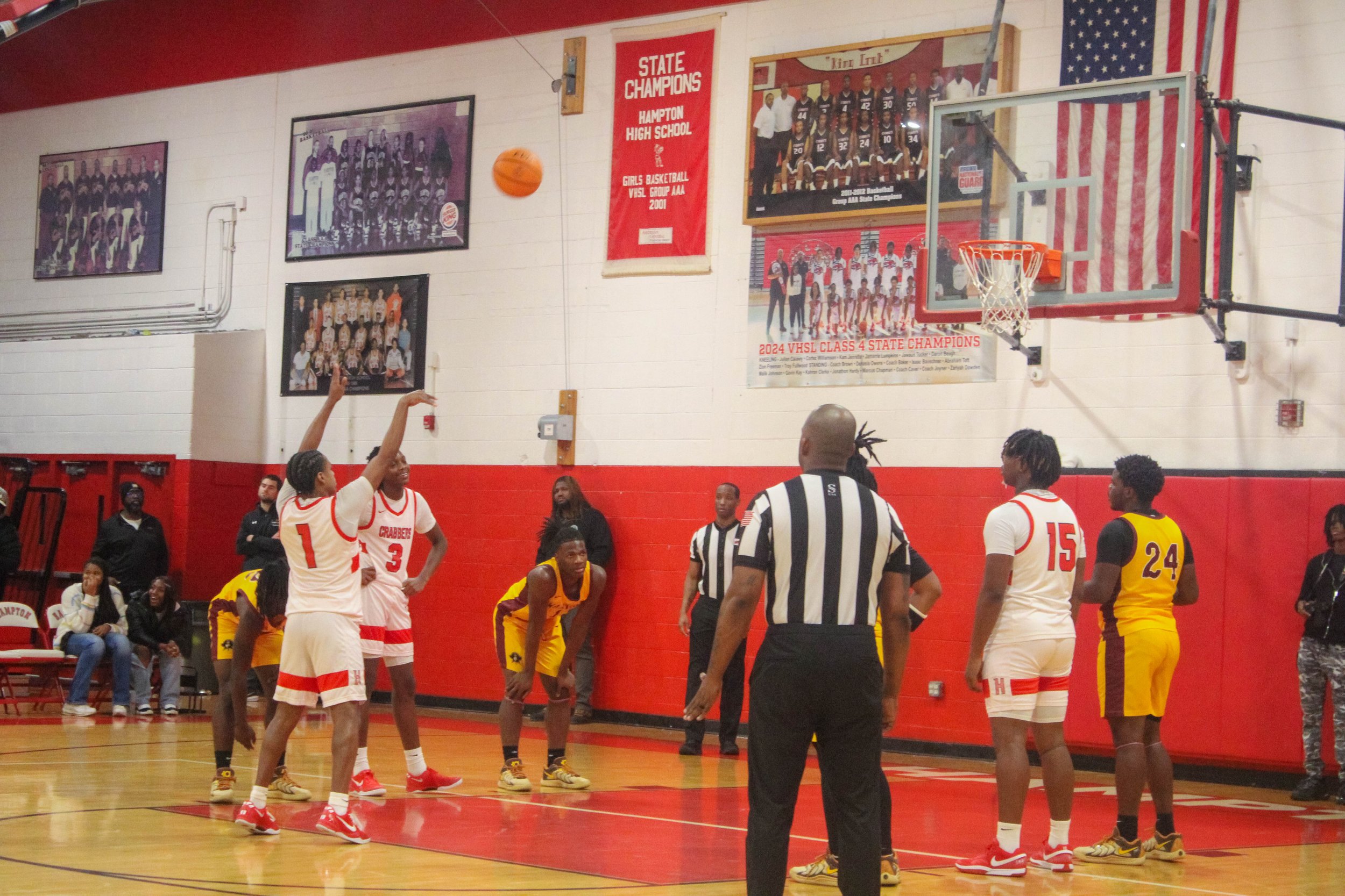 HHS v WHS Varsity MBB 1.9.25-173.jpg
