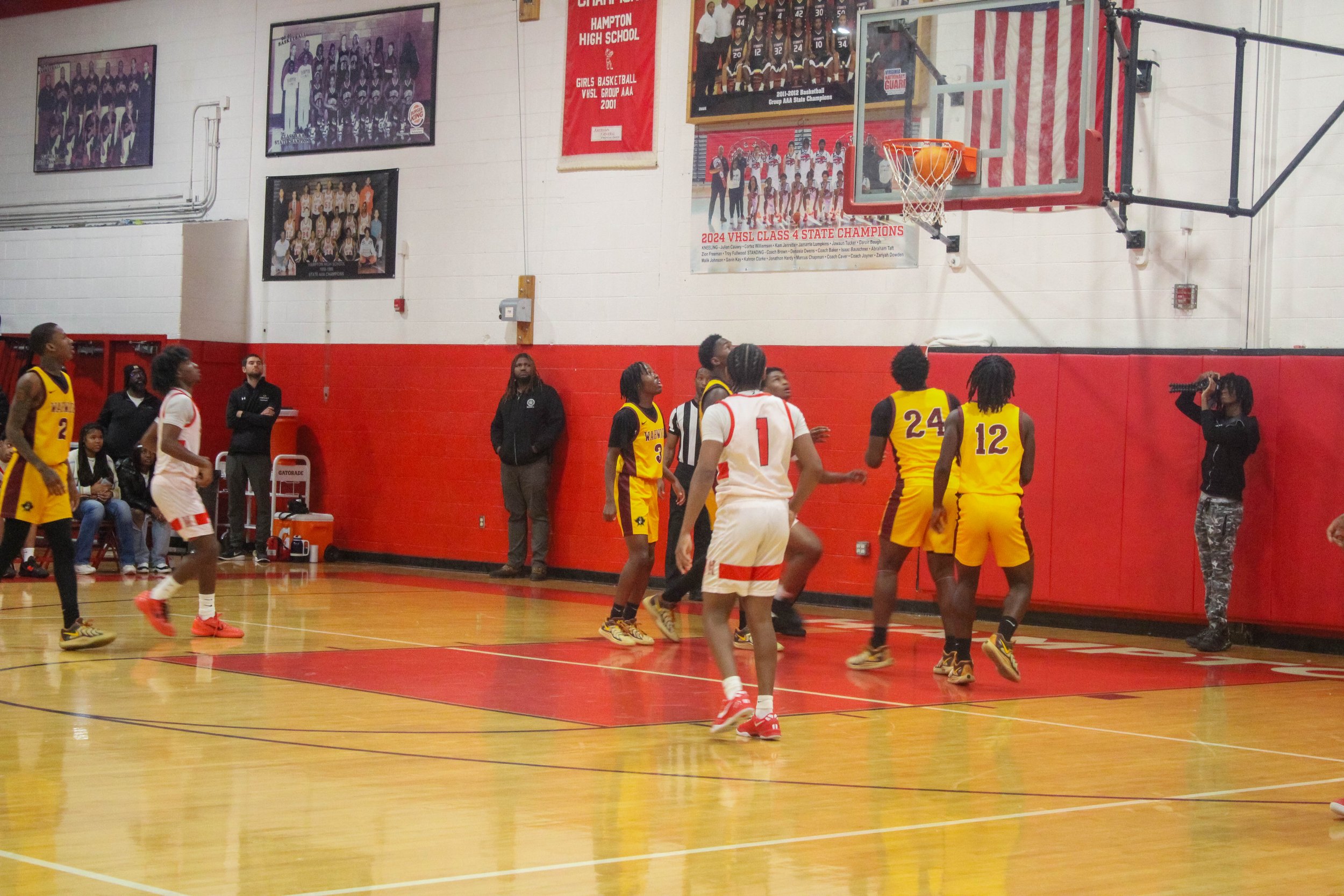 HHS v WHS Varsity MBB 1.9.25-155.jpg