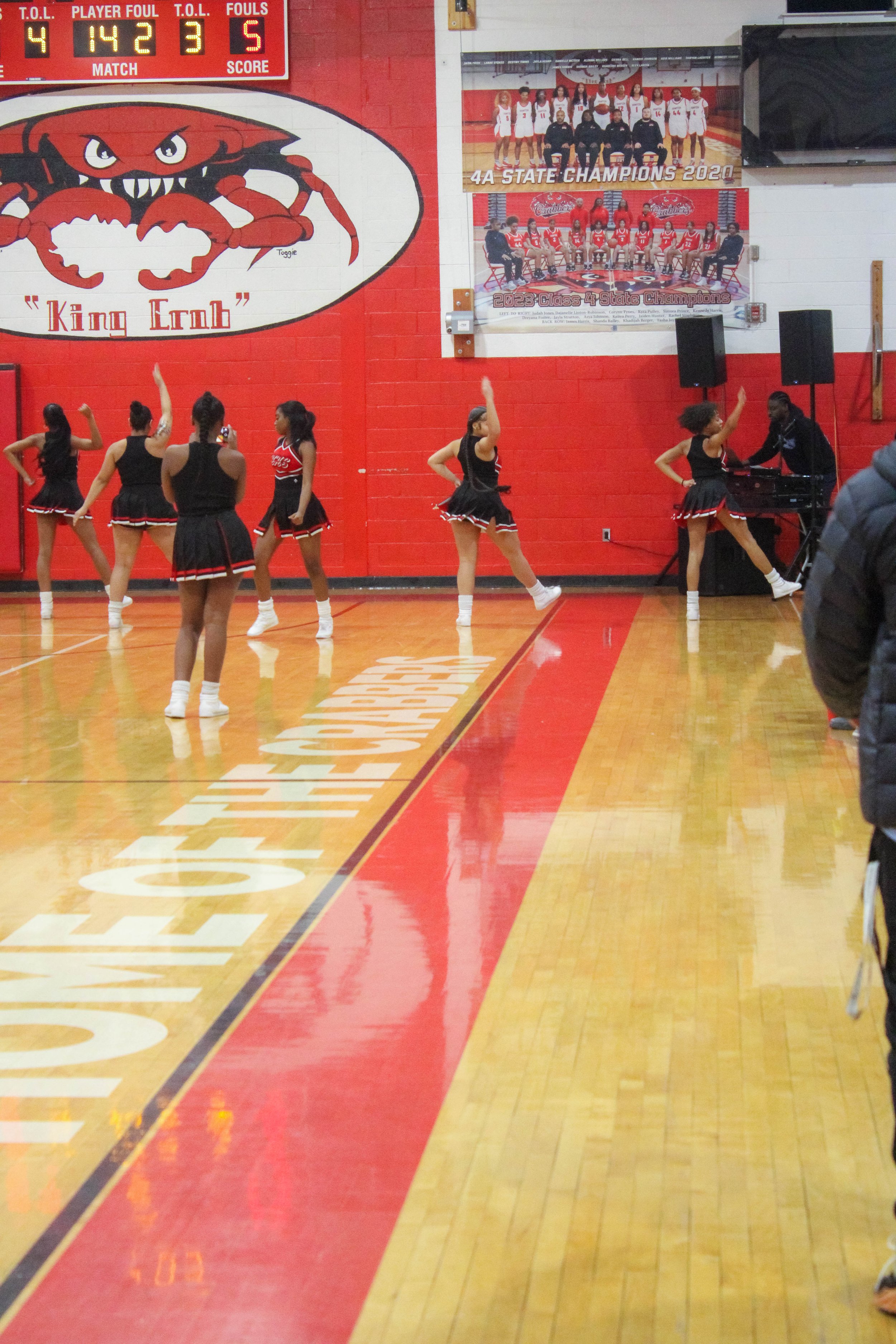 HHS v WHS Varsity MBB 1.9.25-25.jpg