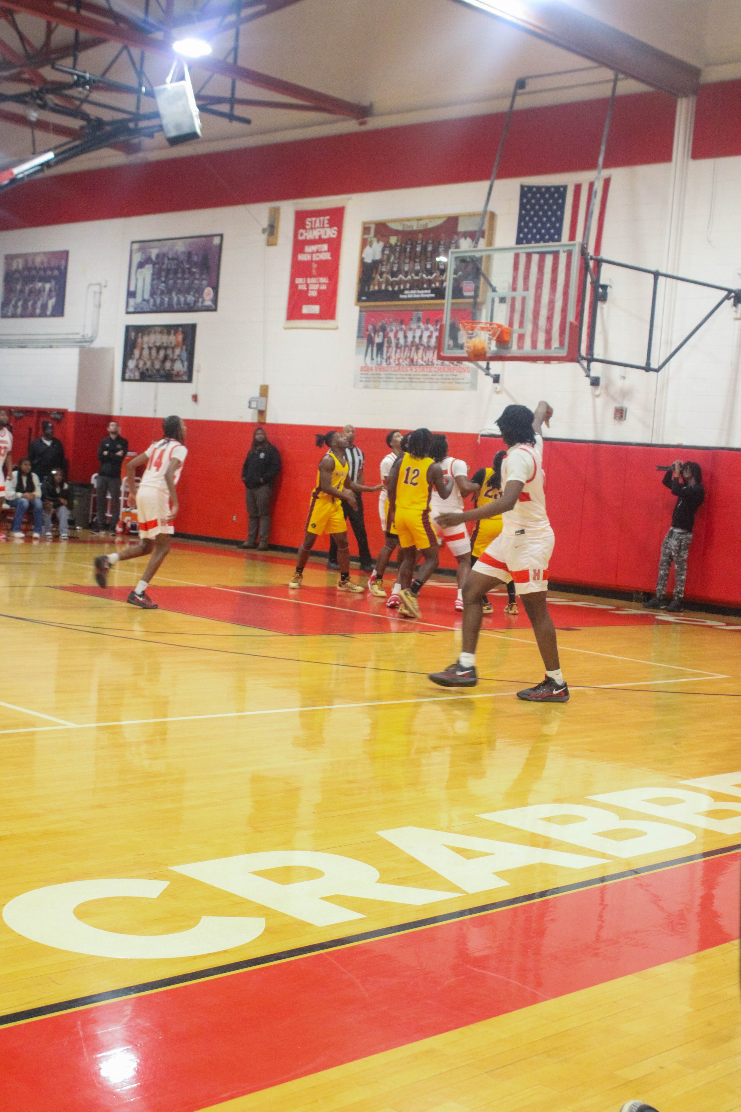 HHS v WHS Varsity MBB 1.9.25-232.jpg