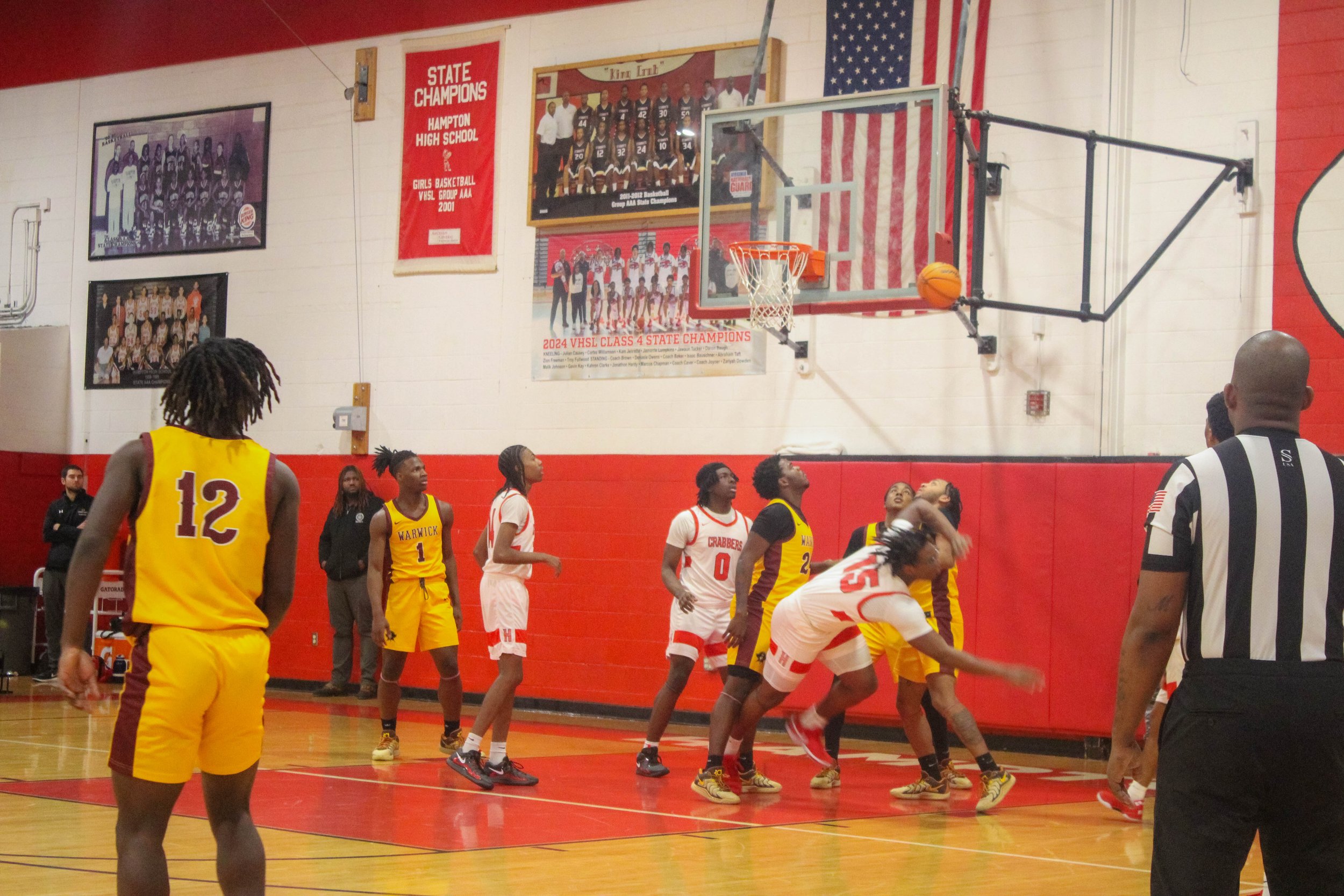 HHS v WHS Varsity MBB 1.9.25-199.jpg