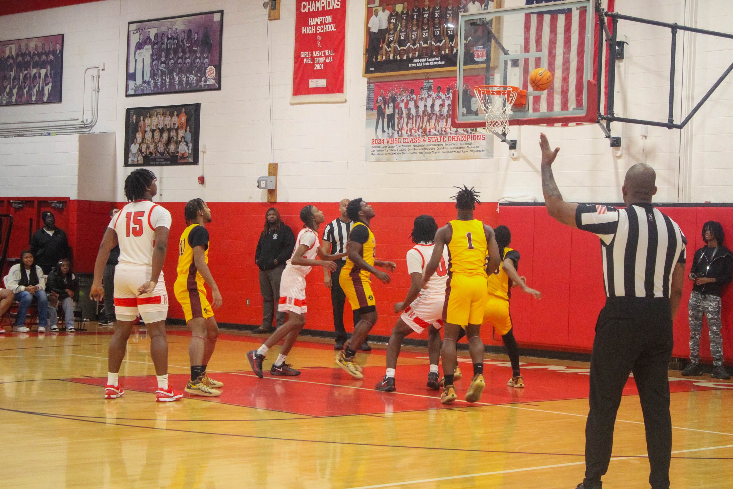 HHS v WHS Varsity MBB 1.9.25-215.jpg