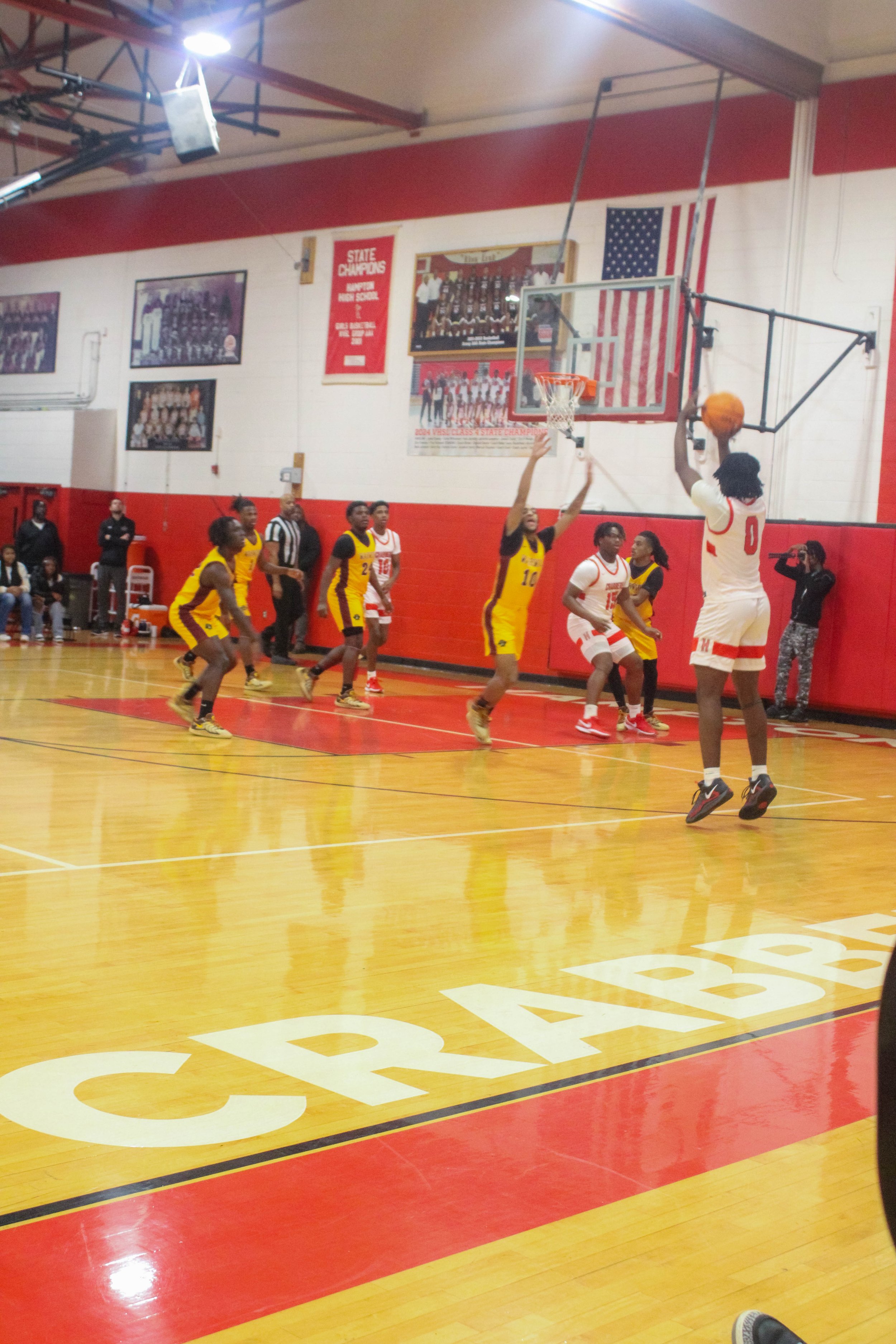 HHS v WHS Varsity MBB 1.9.25-228.jpg
