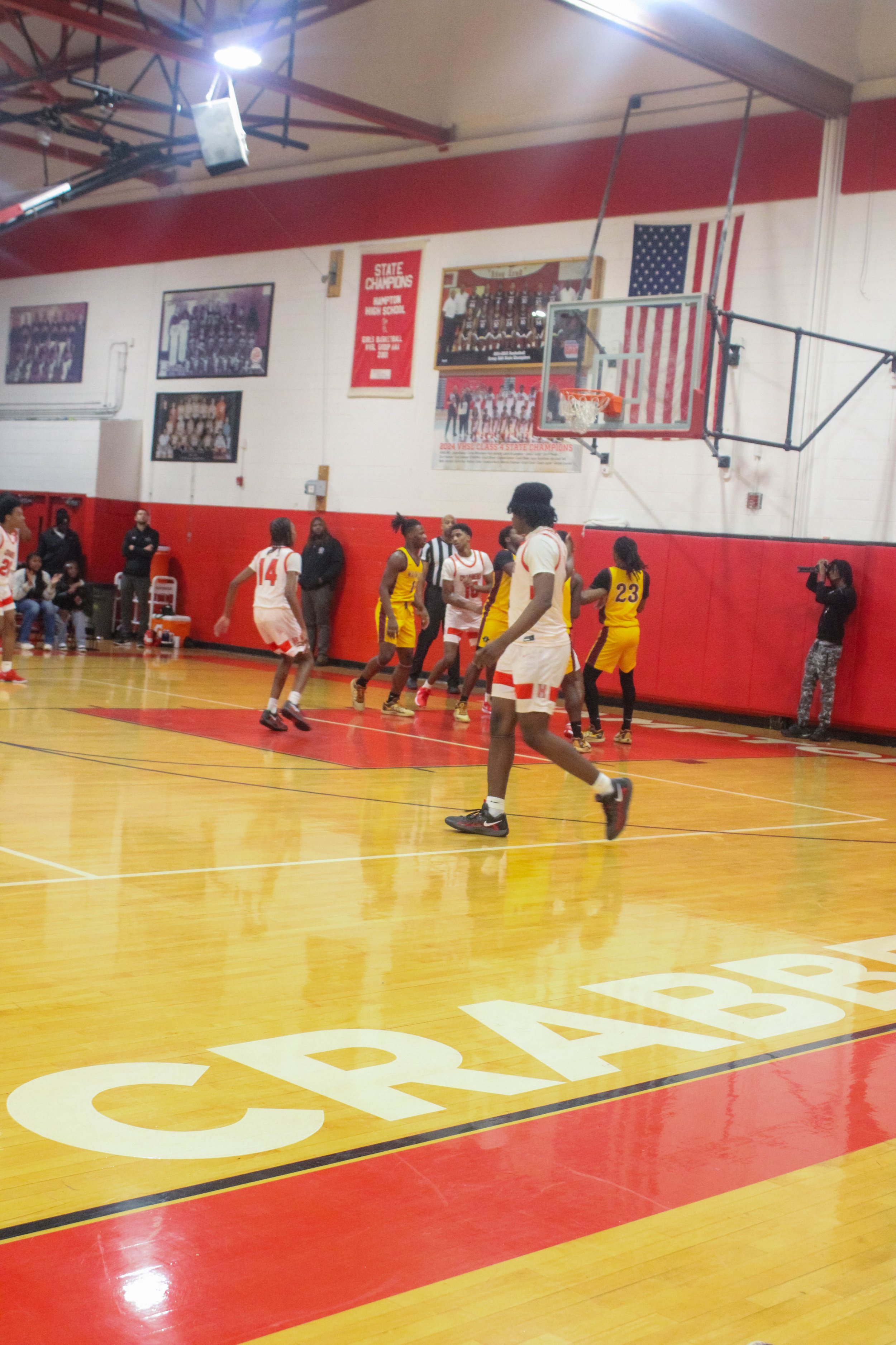 HHS v WHS Varsity MBB 1.9.25-233.jpg