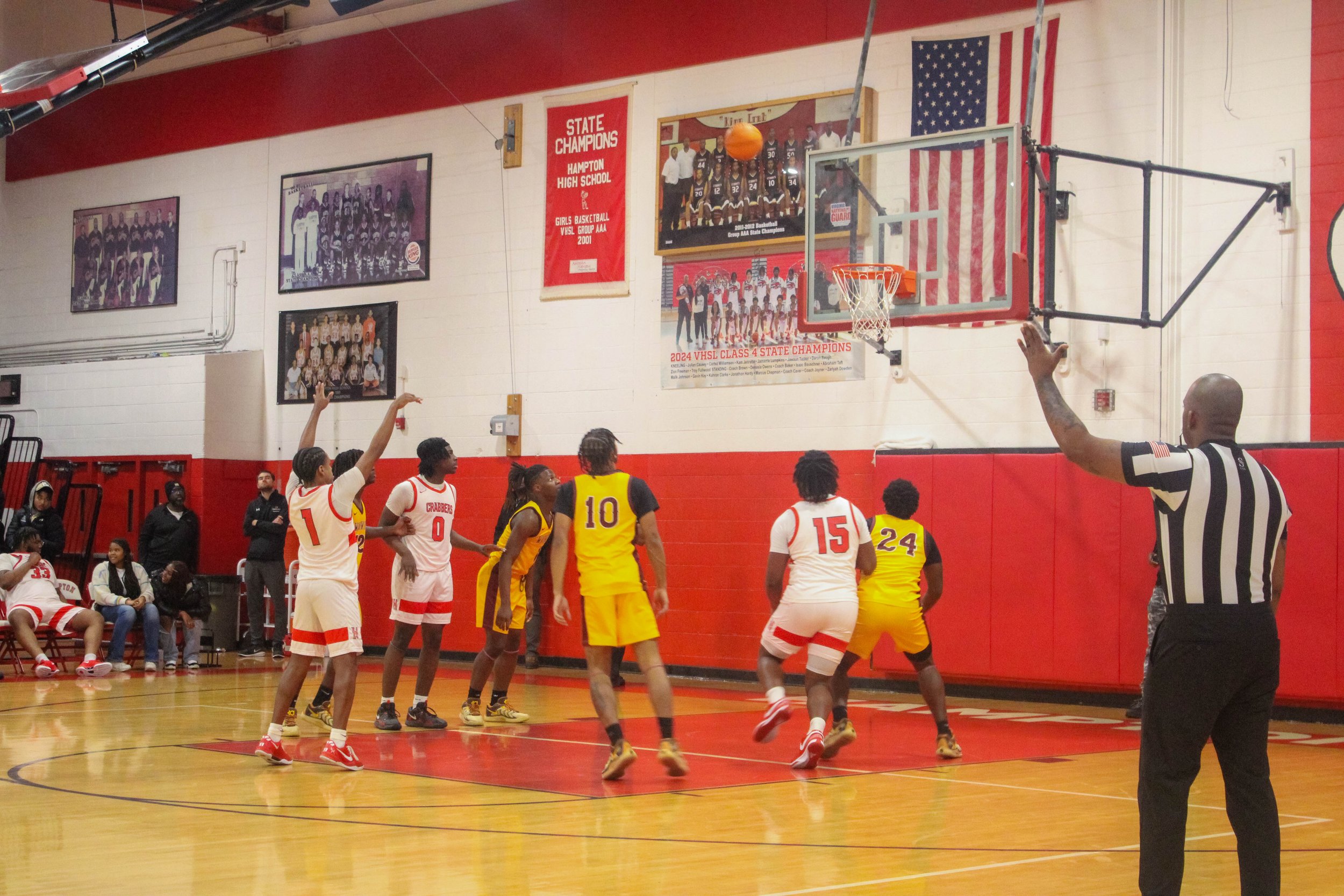HHS v WHS Varsity MBB 1.9.25-184.jpg