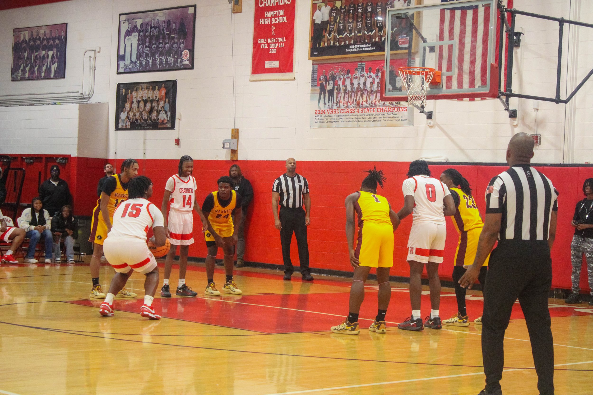 HHS v WHS Varsity MBB 1.9.25-210.jpg