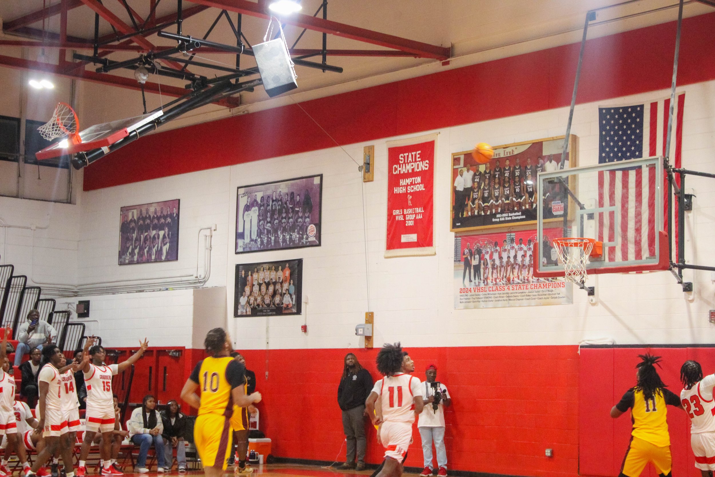 HHS v WHS Varsity MBB 1.9.25-79.jpg