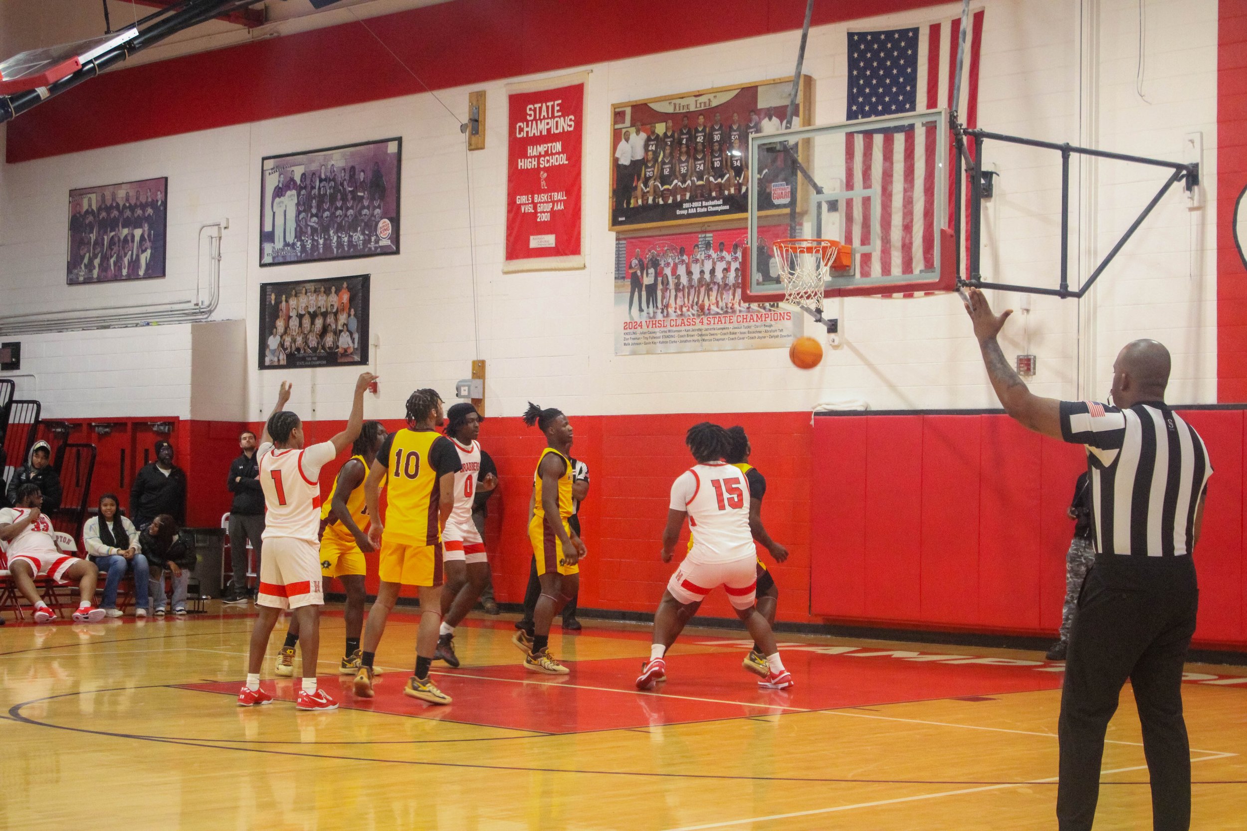 HHS v WHS Varsity MBB 1.9.25-186.jpg