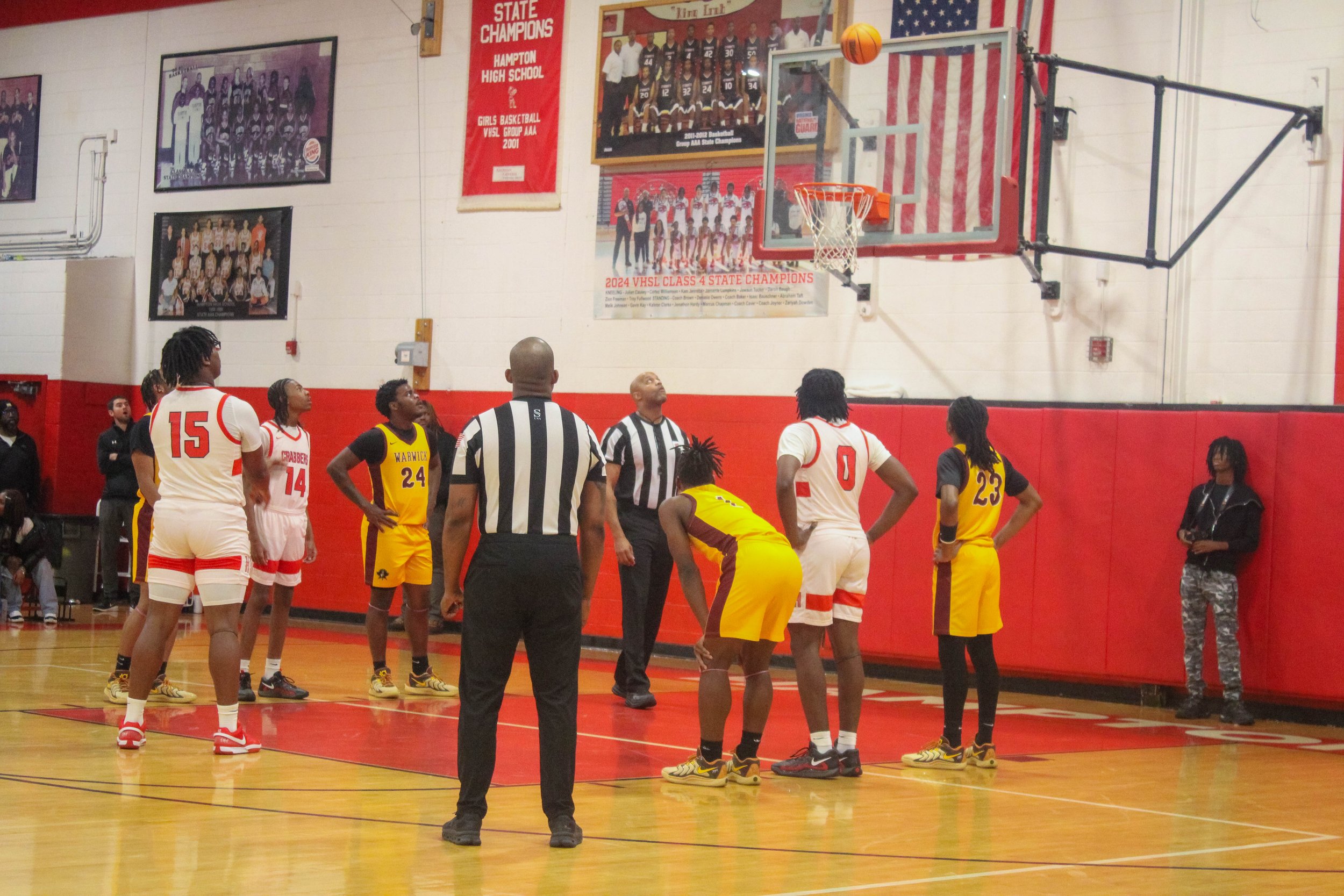 HHS v WHS Varsity MBB 1.9.25-205.jpg
