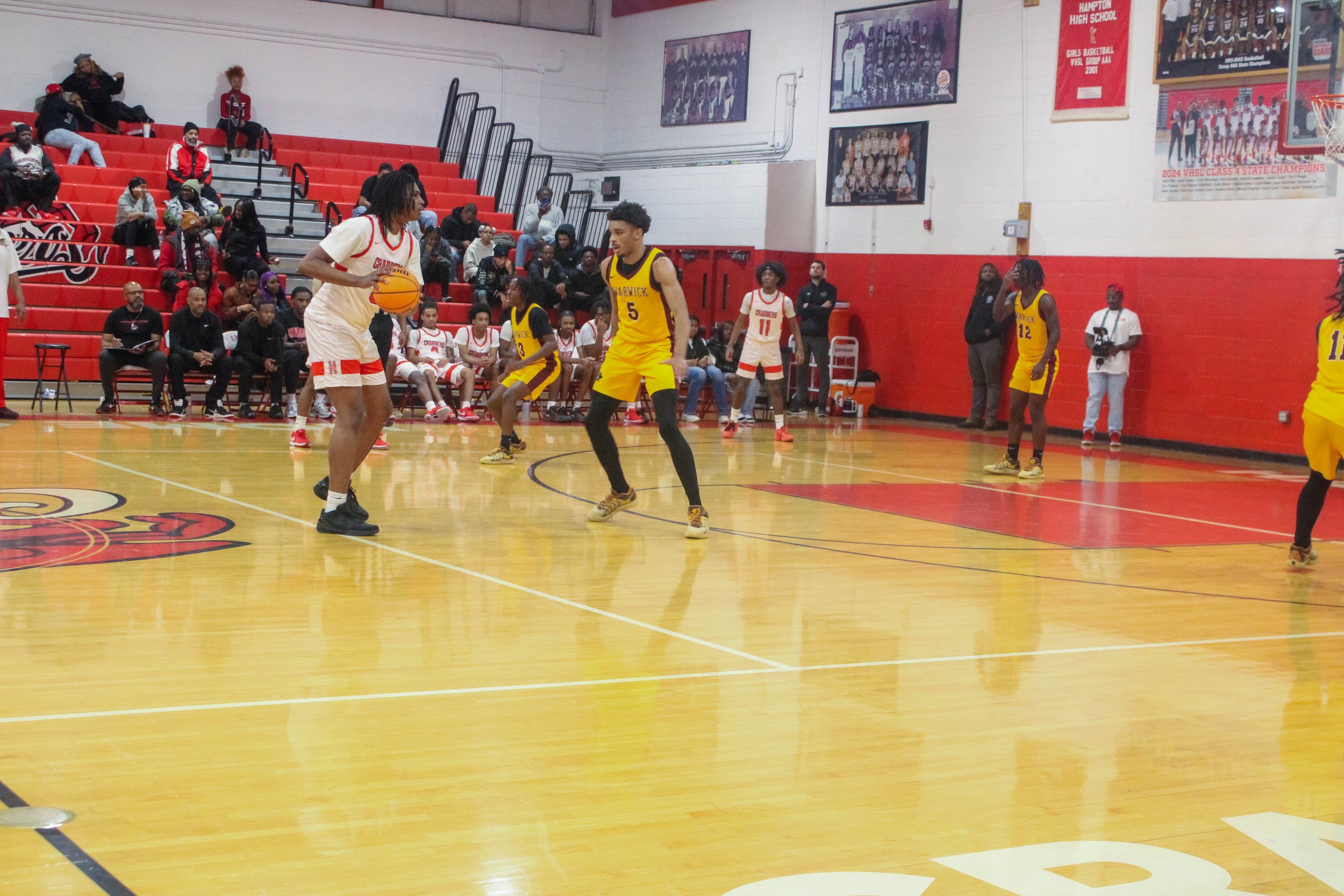 HHS v WHS Varsity MBB 1.9.25-121.jpg