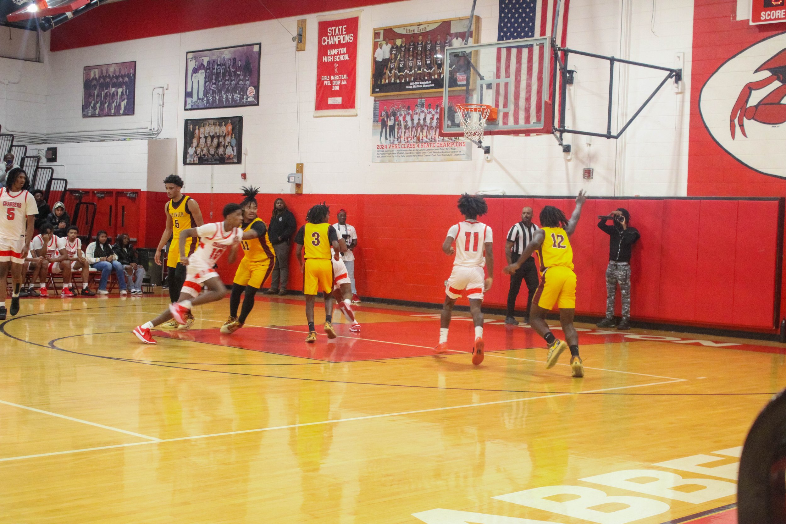 HHS v WHS Varsity MBB 1.9.25-113.jpg