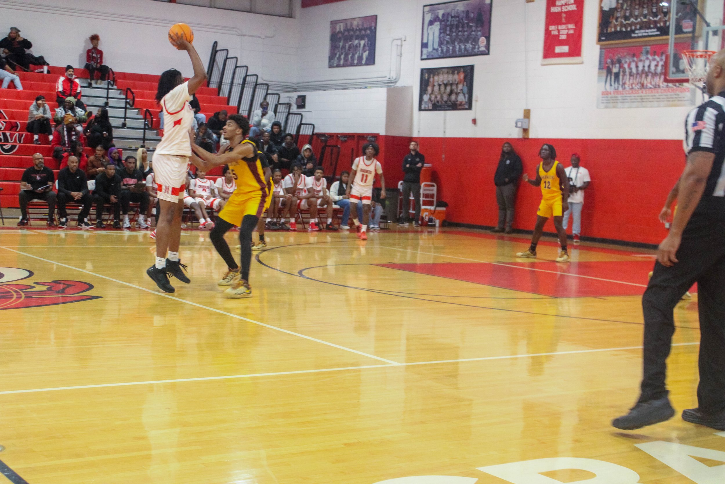 HHS v WHS Varsity MBB 1.9.25-123.jpg