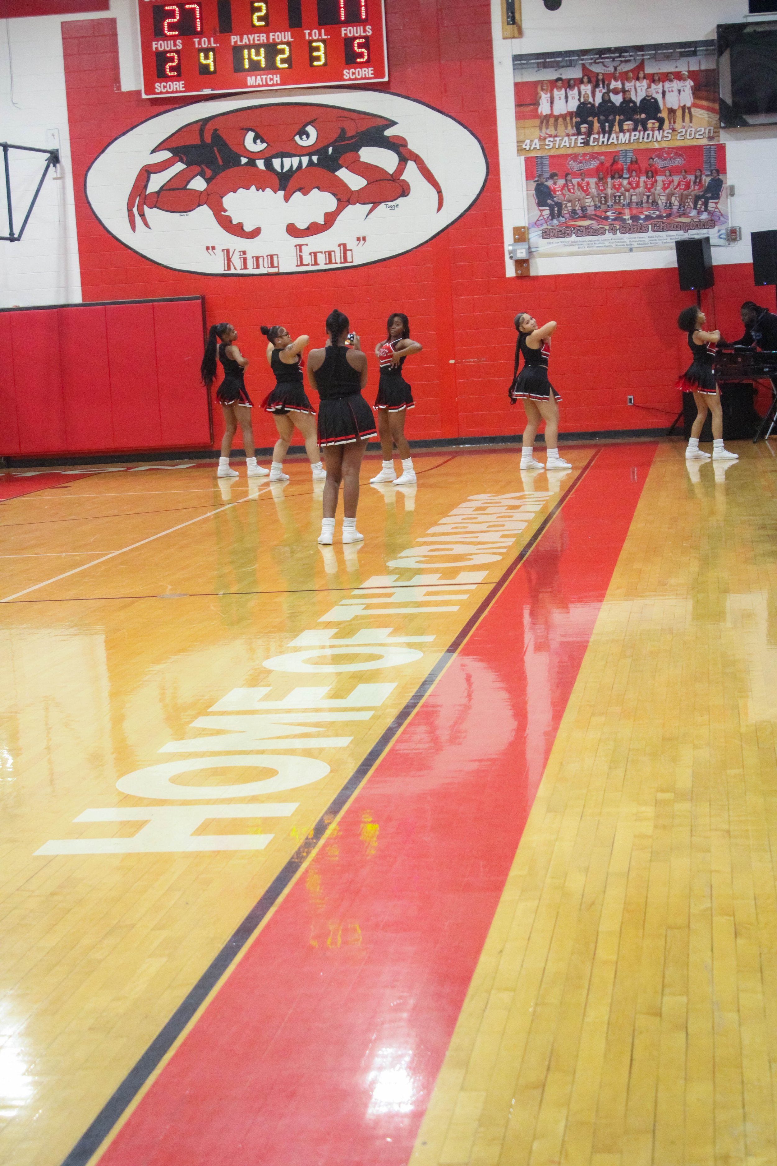 HHS v WHS Varsity MBB 1.9.25-20.jpg