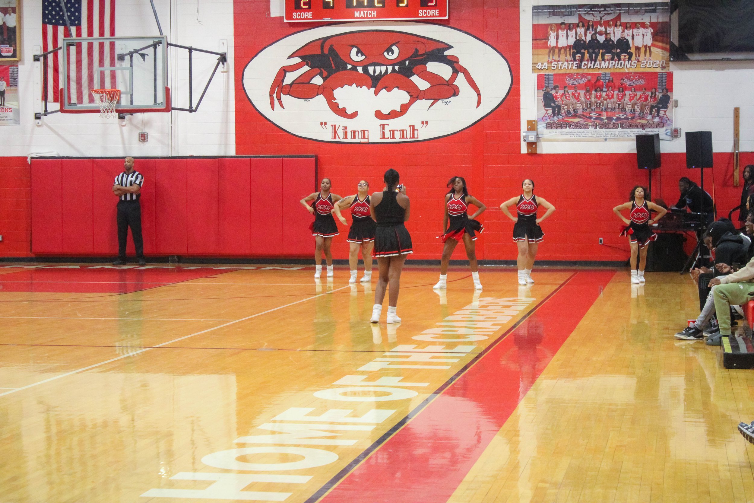 HHS v WHS Varsity MBB 1.9.25-15.jpg