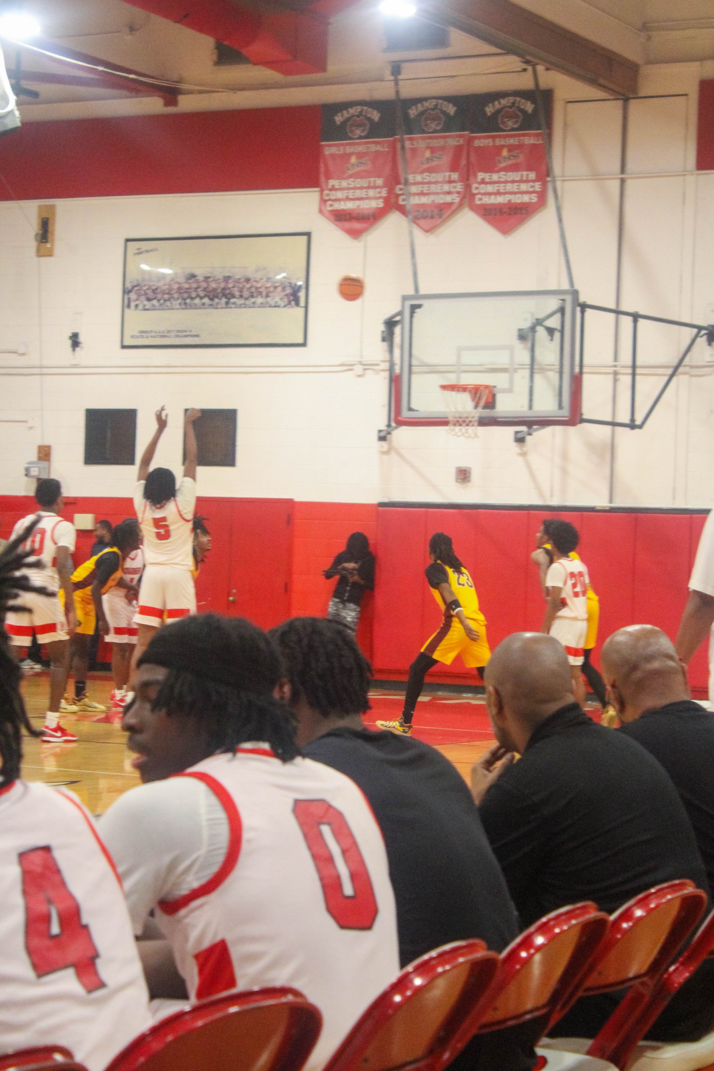 HHS v WHS Varsity MBB 1.9.25-9.jpg