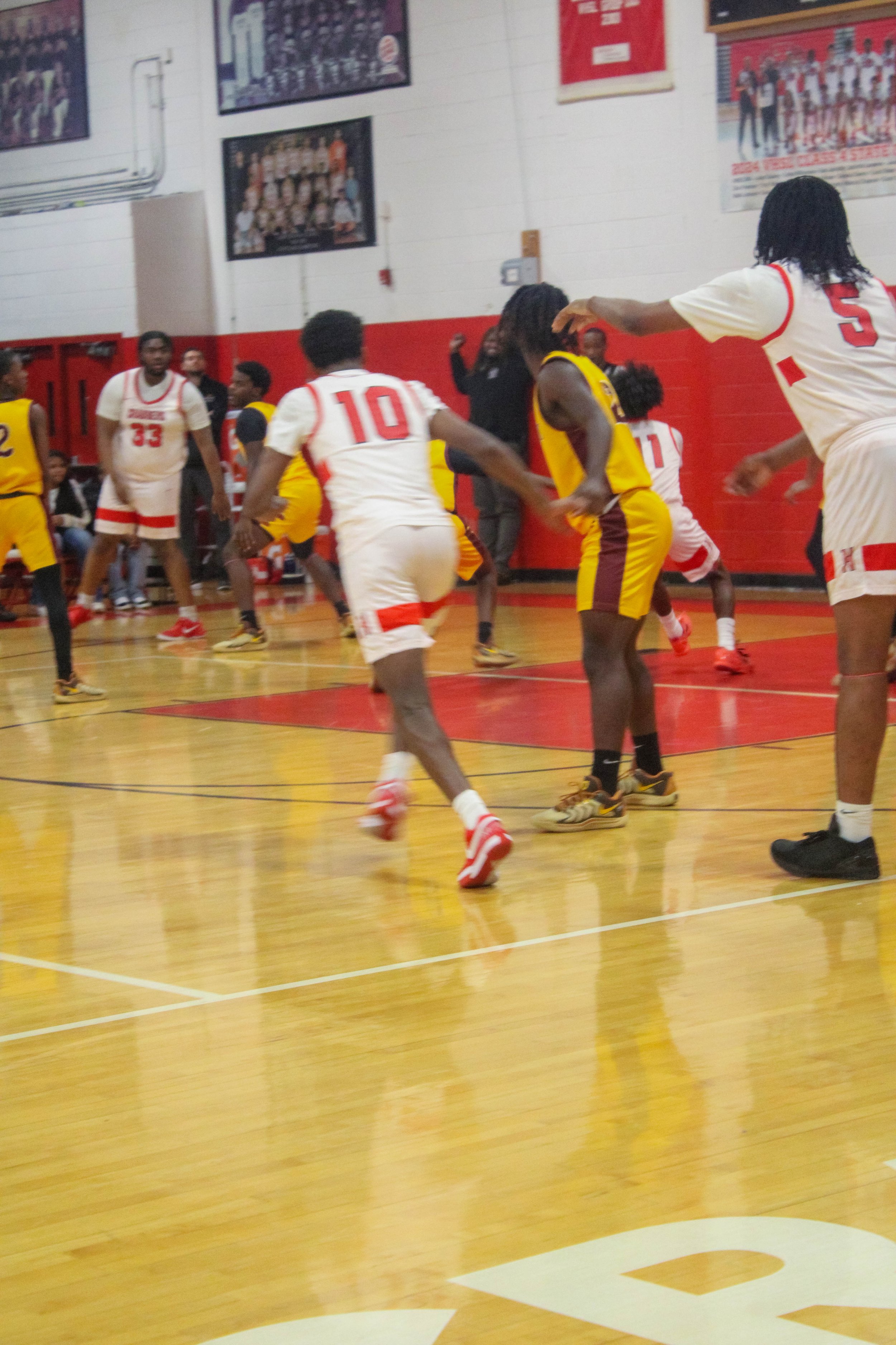 HHS v WHS Varsity MBB 1.9.25-127.jpg