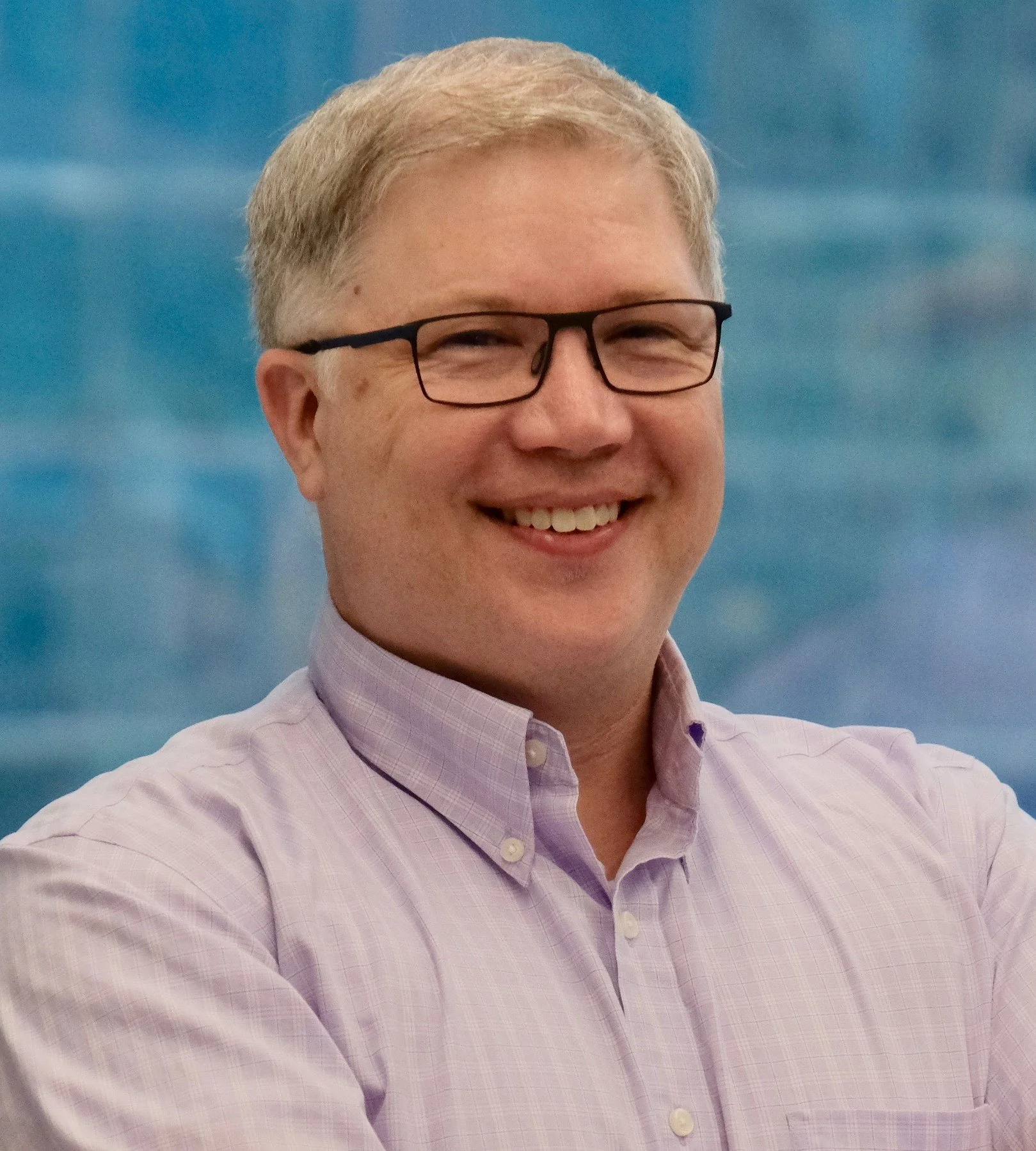 Adam Smith, PhD, FCCMG, FACMG, erCLG  Clinical Laboratory Director, Cytogenetics   Center for Molecular Biology and Pathology  Labcorp 