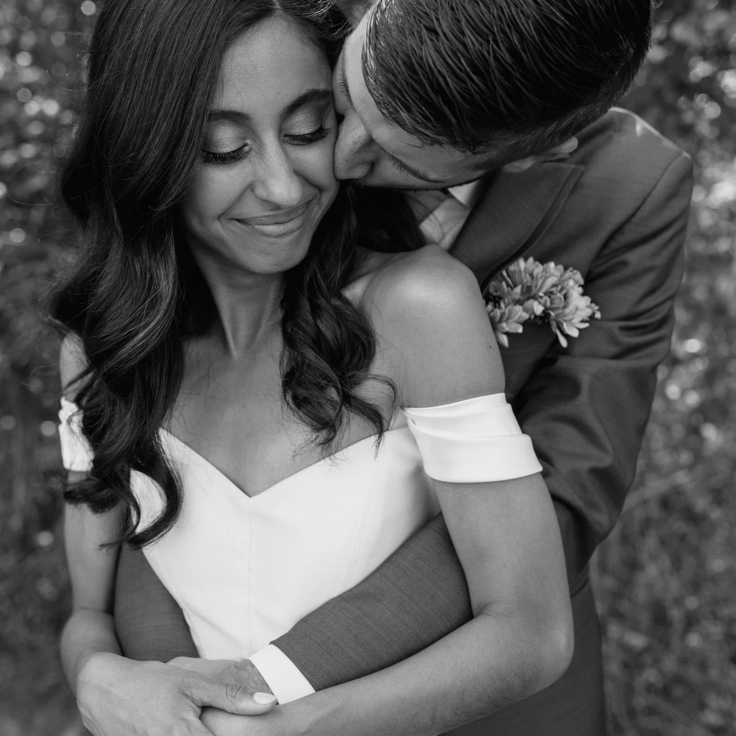 Jo and Eddie - magically radiant &amp; so joyfully present. We loved this day at Artisan acres with these two and their precious families ❤️