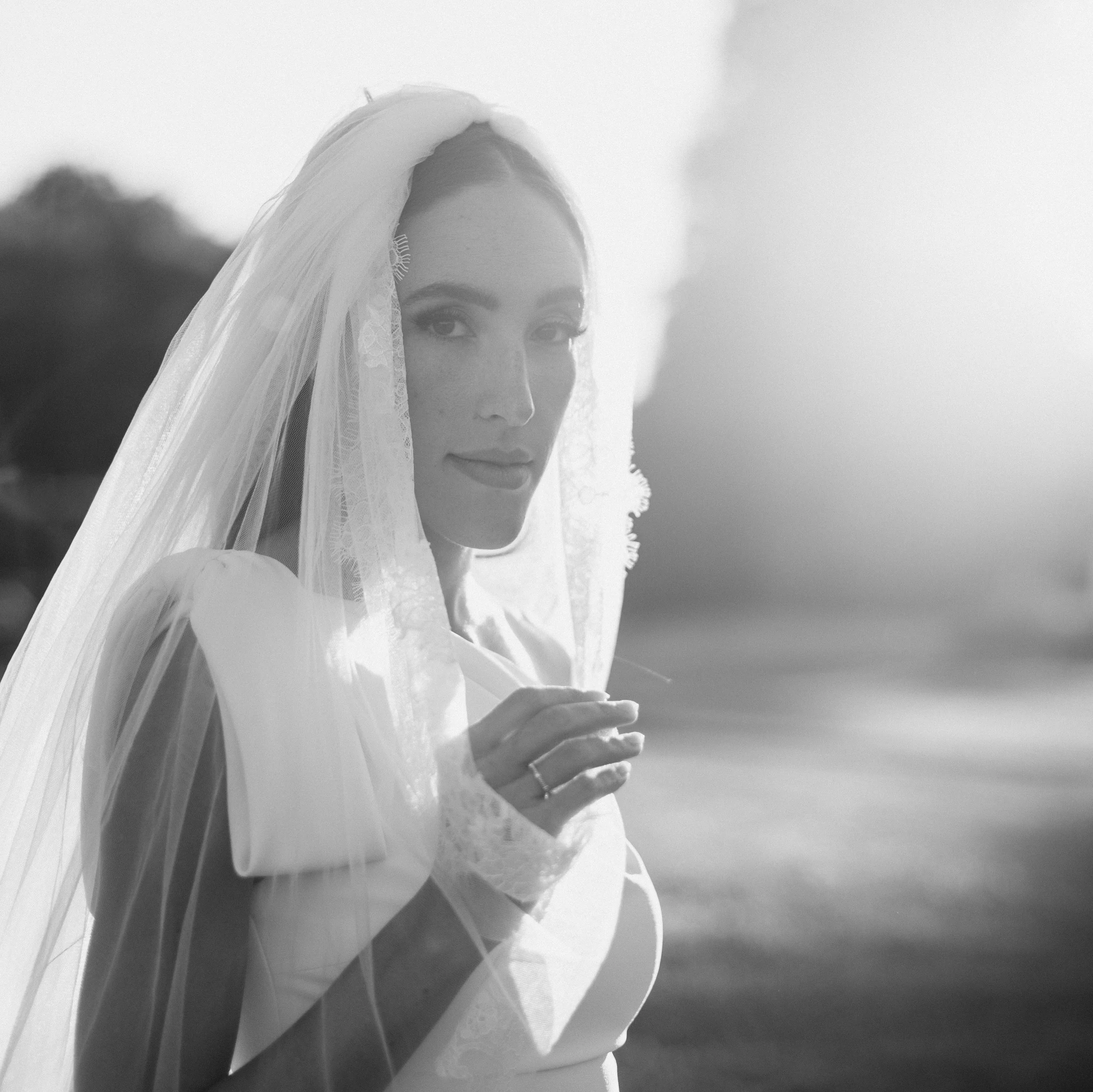 When wedding plans had to shift in 2020 it was so so sad to miss out on celebrating with certain couples, but it also allowed us to add a few names to the list when people decided to pivot. Beyond grateful I got to capture my beautiful friend Jordan 