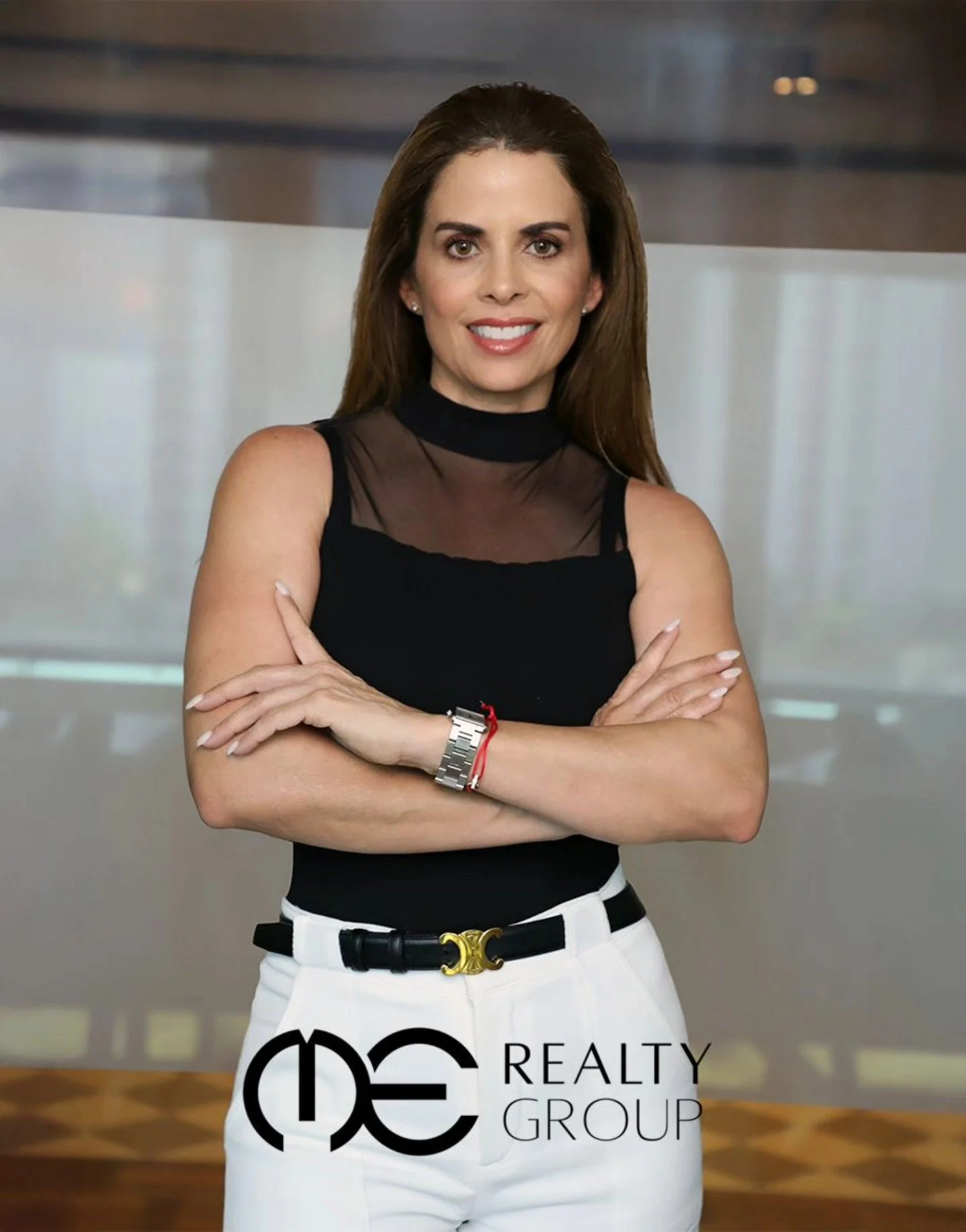 📸 Miami Realtors &ndash; Your Headshot = Your First Impression!
Stand out in the competitive South Florida market with a fresh, professional headshot that captures your confidence, personality, and professionalism.

🌴 Whether it&rsquo;s for your we
