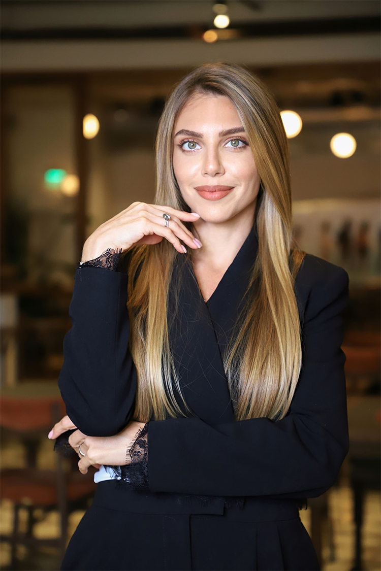 Realtor Portrait Miami.png