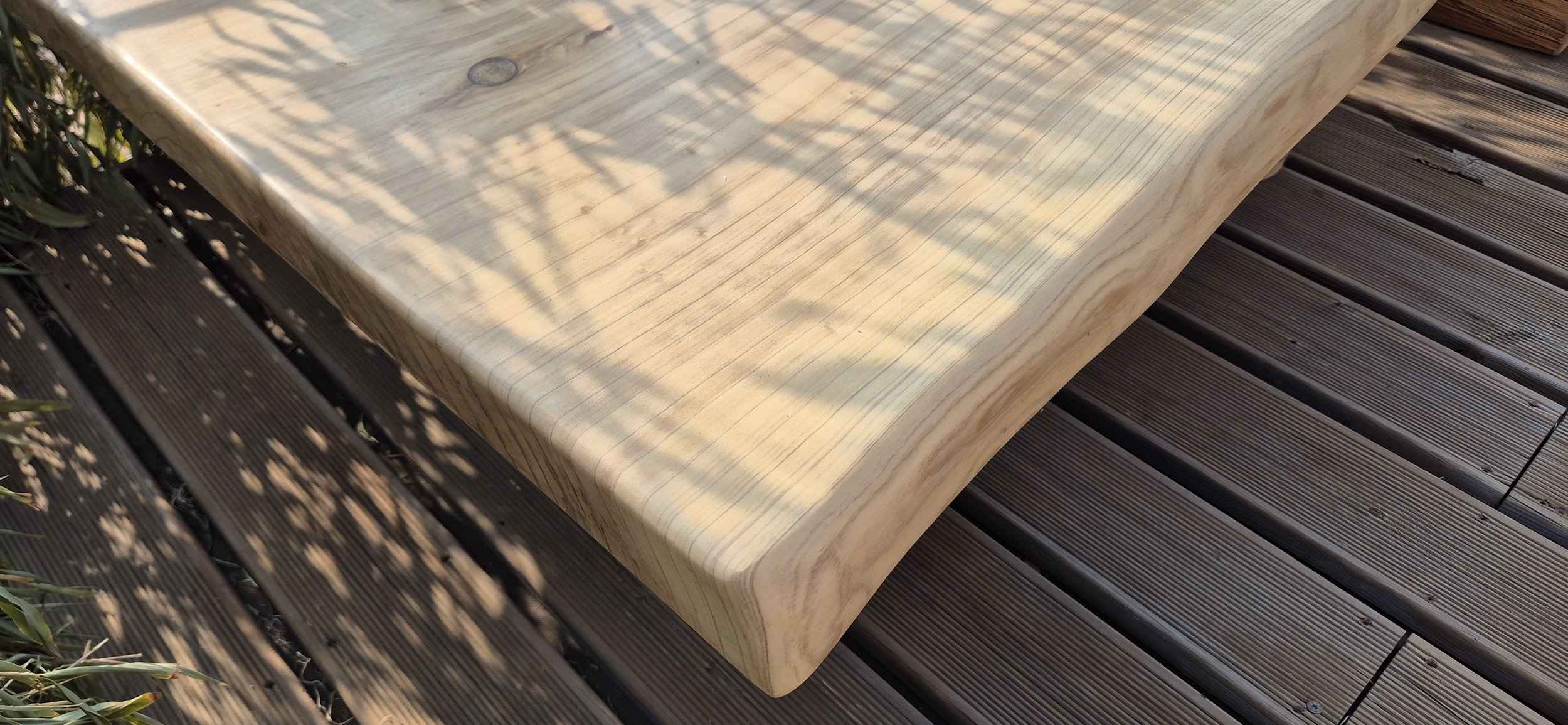 Table with bamboo legs, detail view