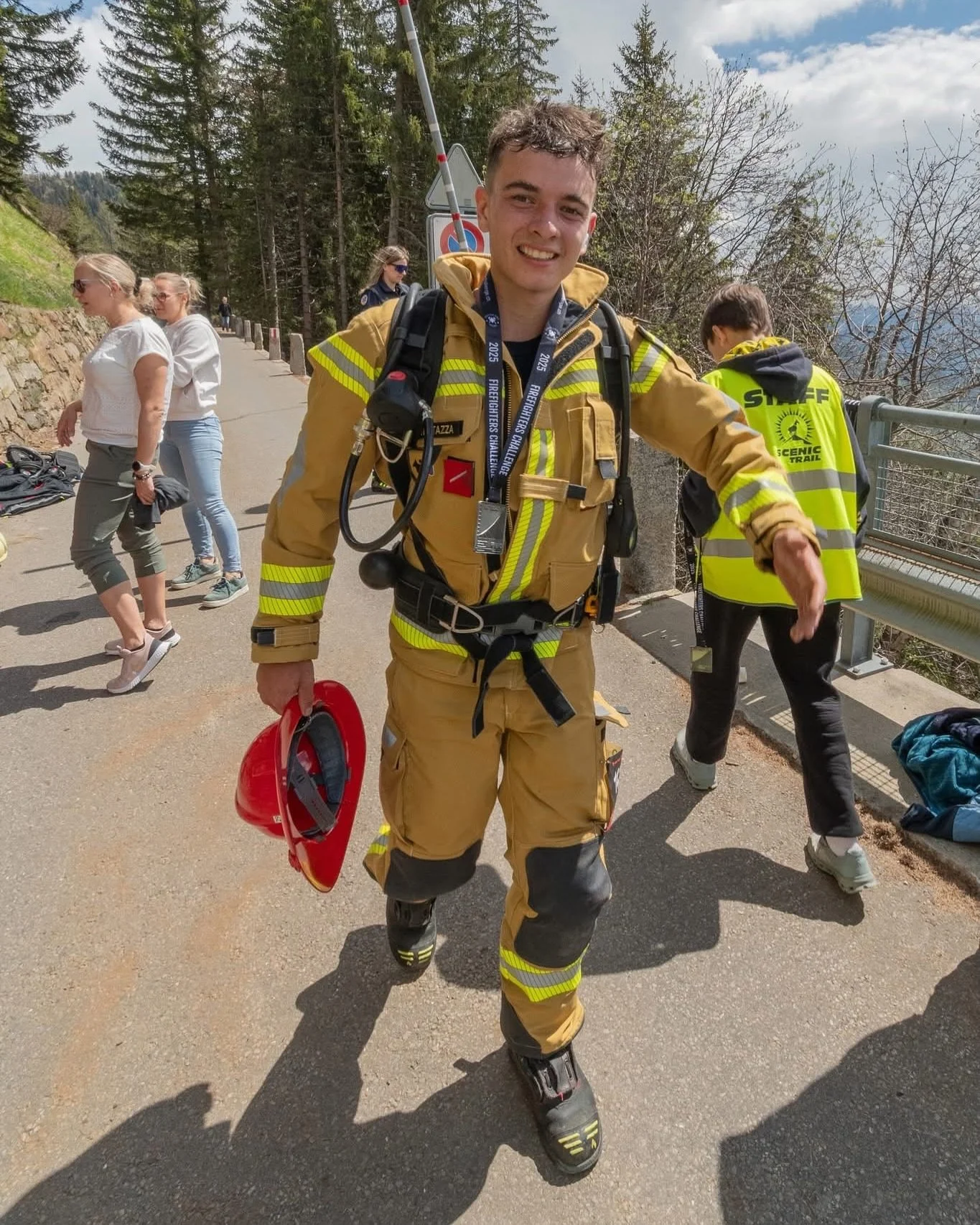 🧑&zwj;🚒🧯Firefighters Challenge 2025

What a weekend - fuelled by adrenaline, determination, and a vibrant international spirit! 💪🏻

On Sunday, close to 200 firefighters from 20 different nations gave it their all in the @firefighterschallenge - 