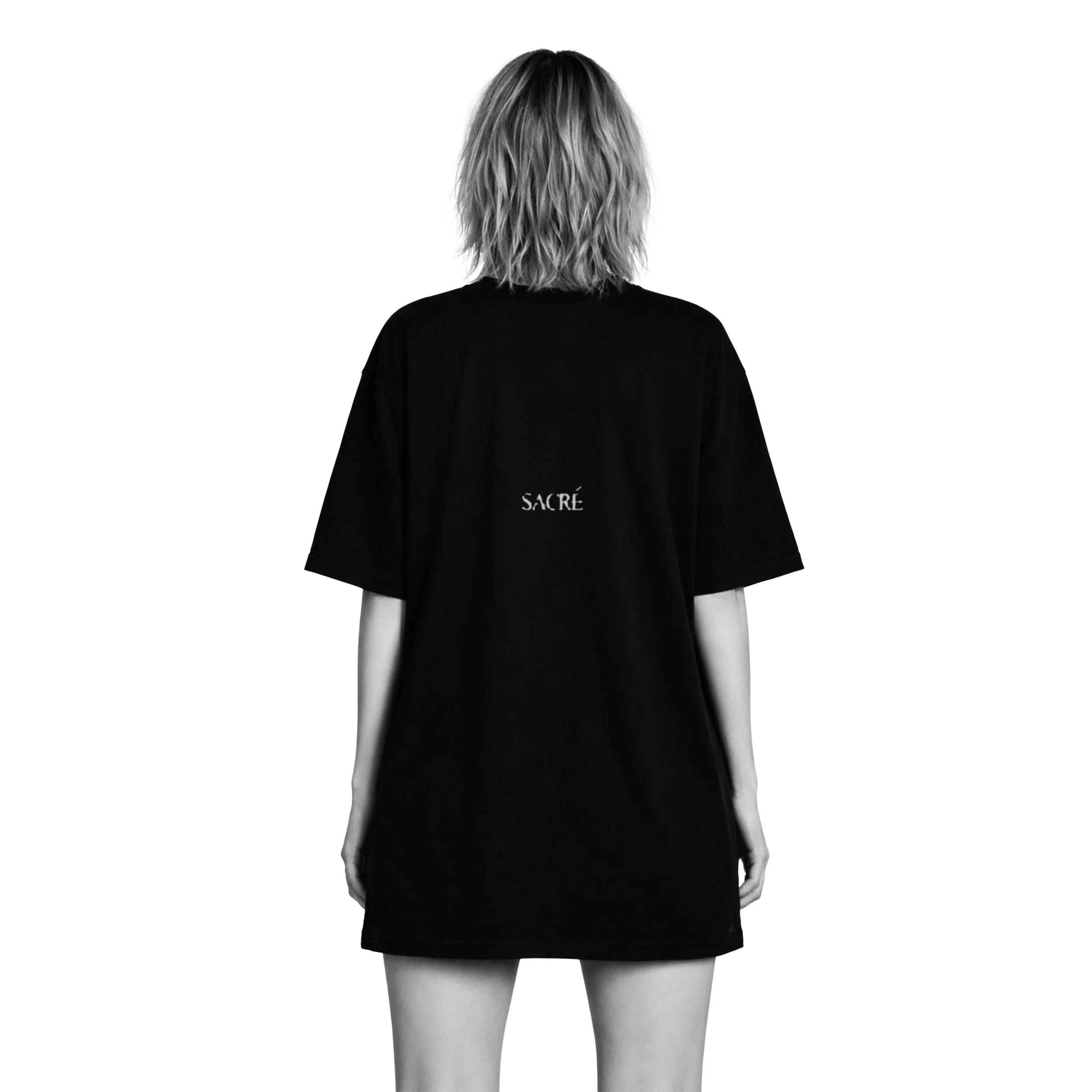 SACRÉ LAYER I BACK MODEL.jpg