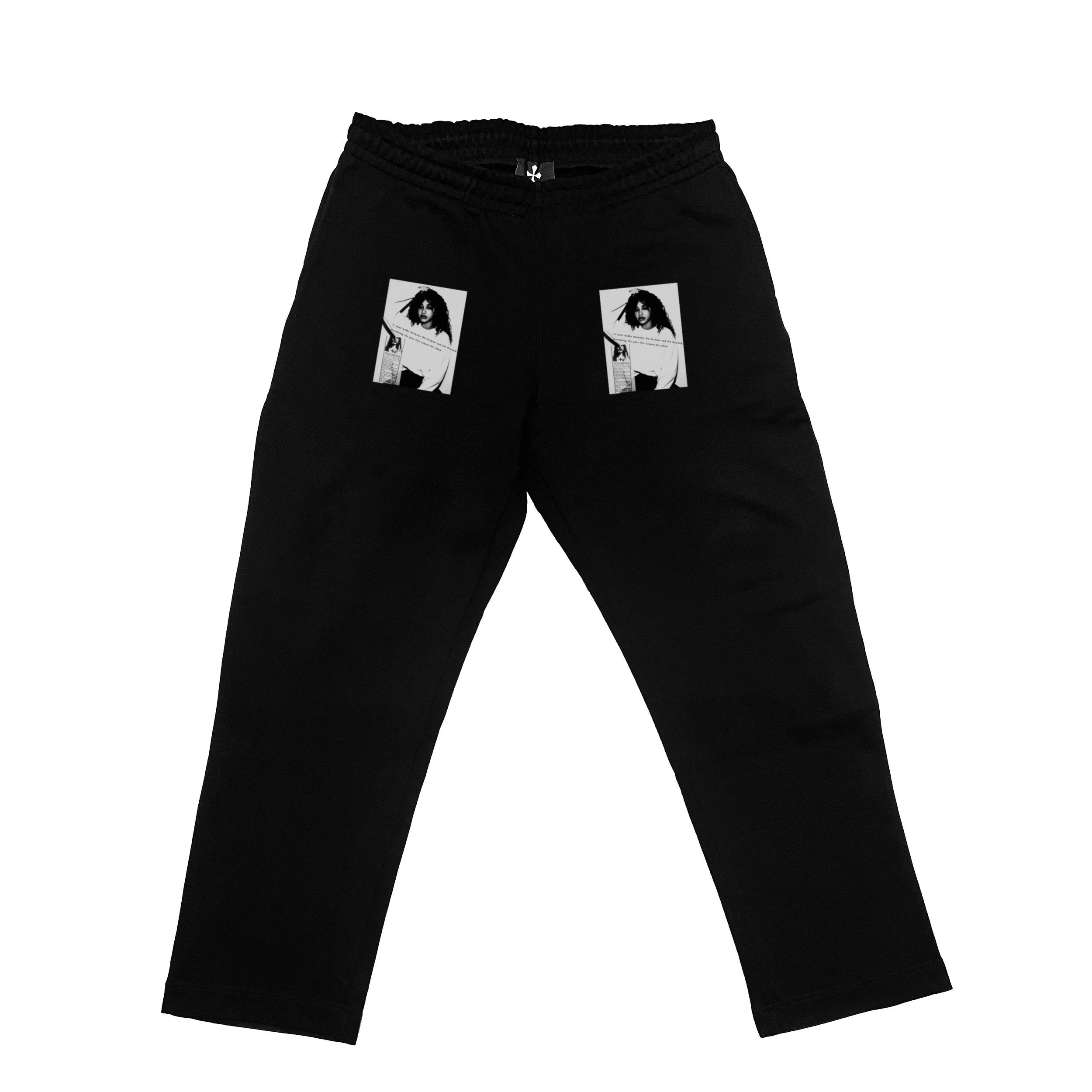 SACRÉ FRAME II.jpg