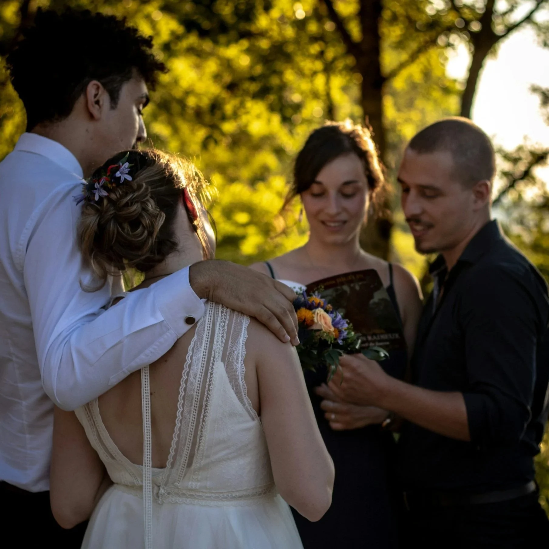 How to Create Your DIY Wedding Ceremony