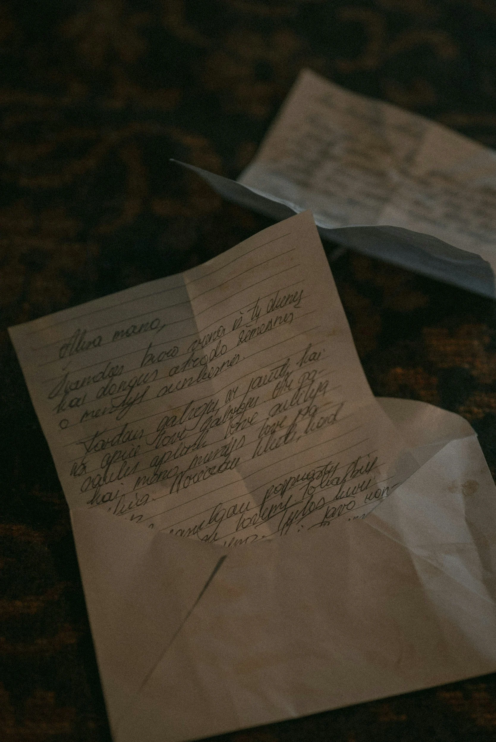 The Power of Personal Notes: Enhancing Your Wedding