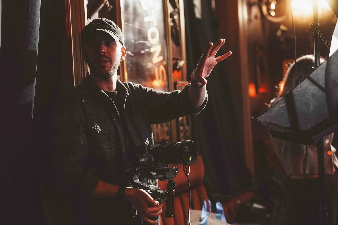 Predictably brilliant BTS by @gottichelli from a day apparently spent making hand gestures in a pub 🙌🎥

What a joy working with a wicked crew on the 'Together Alone' music video - coming soon 🍺

You can't beat a shoot that starts in a pub, ends in