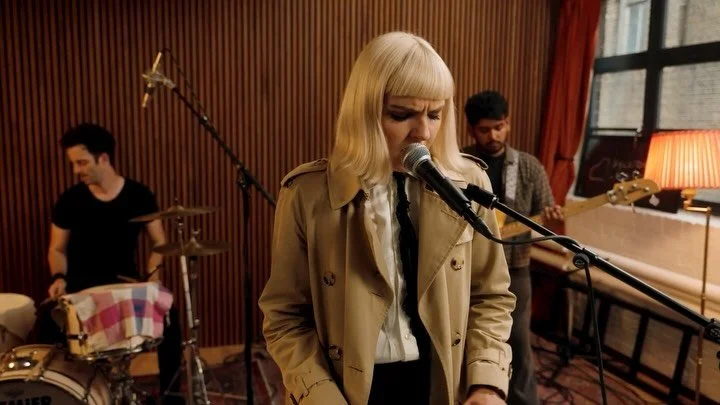 Live sessions are amongst my favourite things in the entire world to shoot...

...especially when it's with ridiculously talented people, in amazing locations, playing incredible music🎵🎥

Here's some clips from a one-take of @annabarrowman's new so